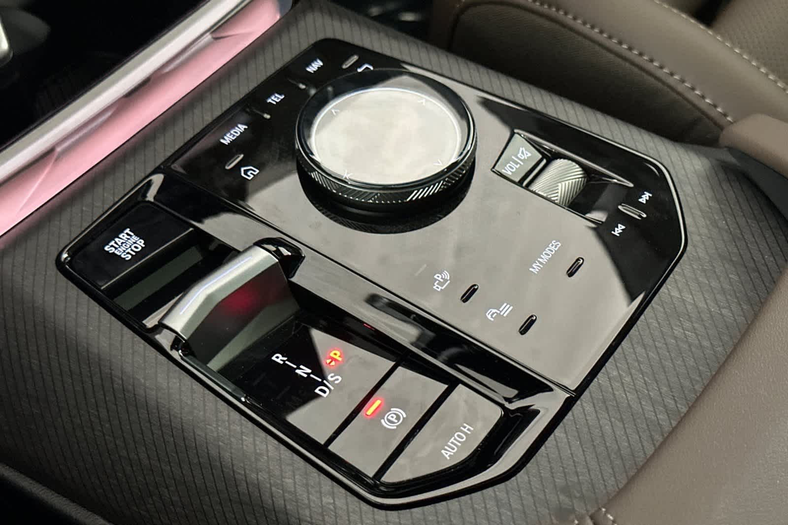 Thumbnail: 2026 BMW X3 - 22