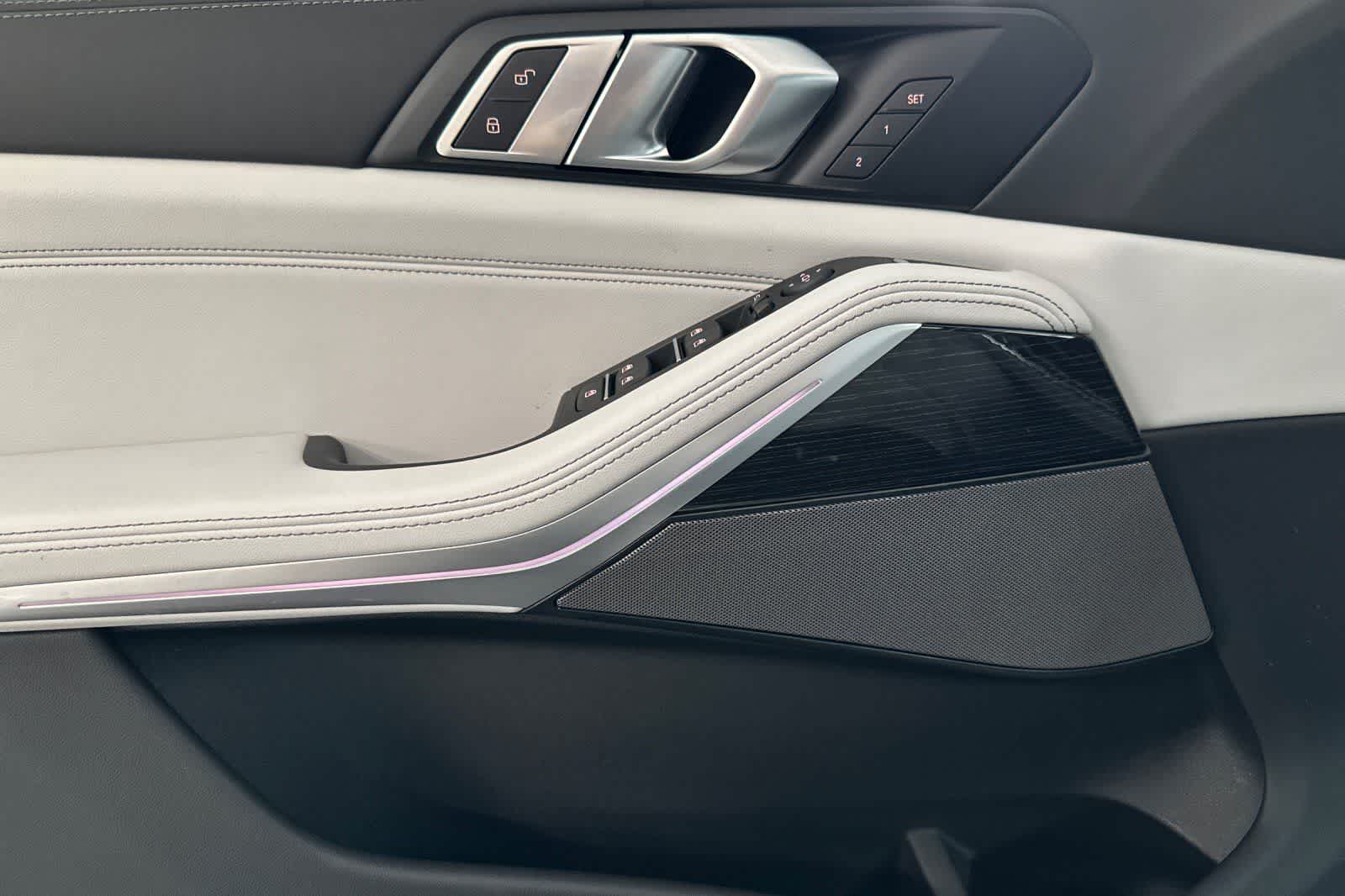 Thumbnail: 2026 BMW X5 - 12
