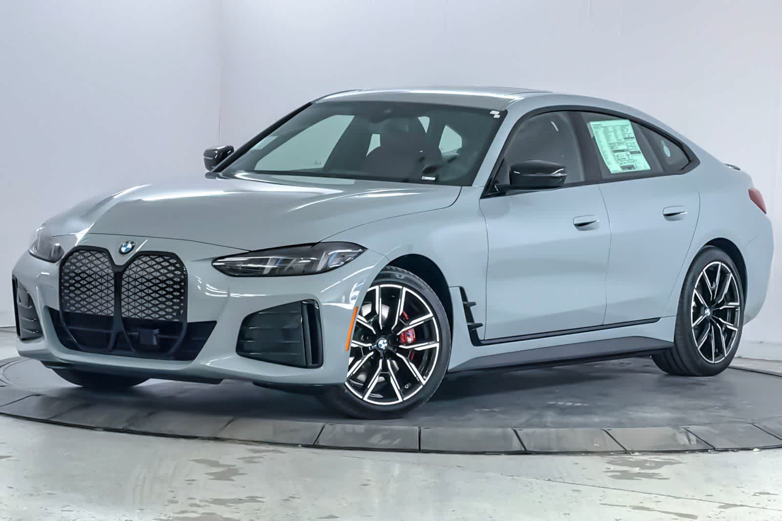 Thumbnail: 2026 BMW i4 - 1