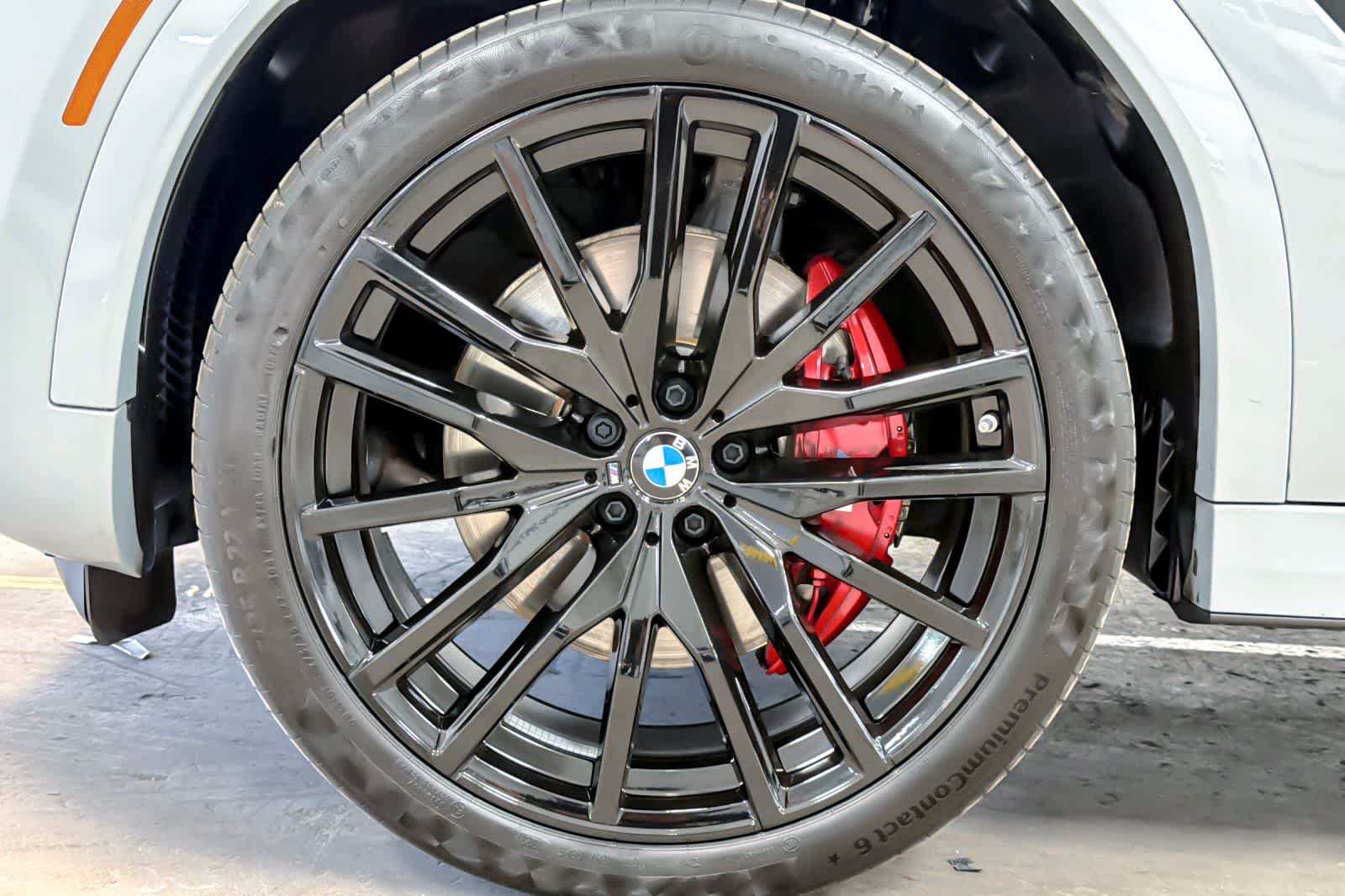 Thumbnail: 2024 BMW X6 - 27
