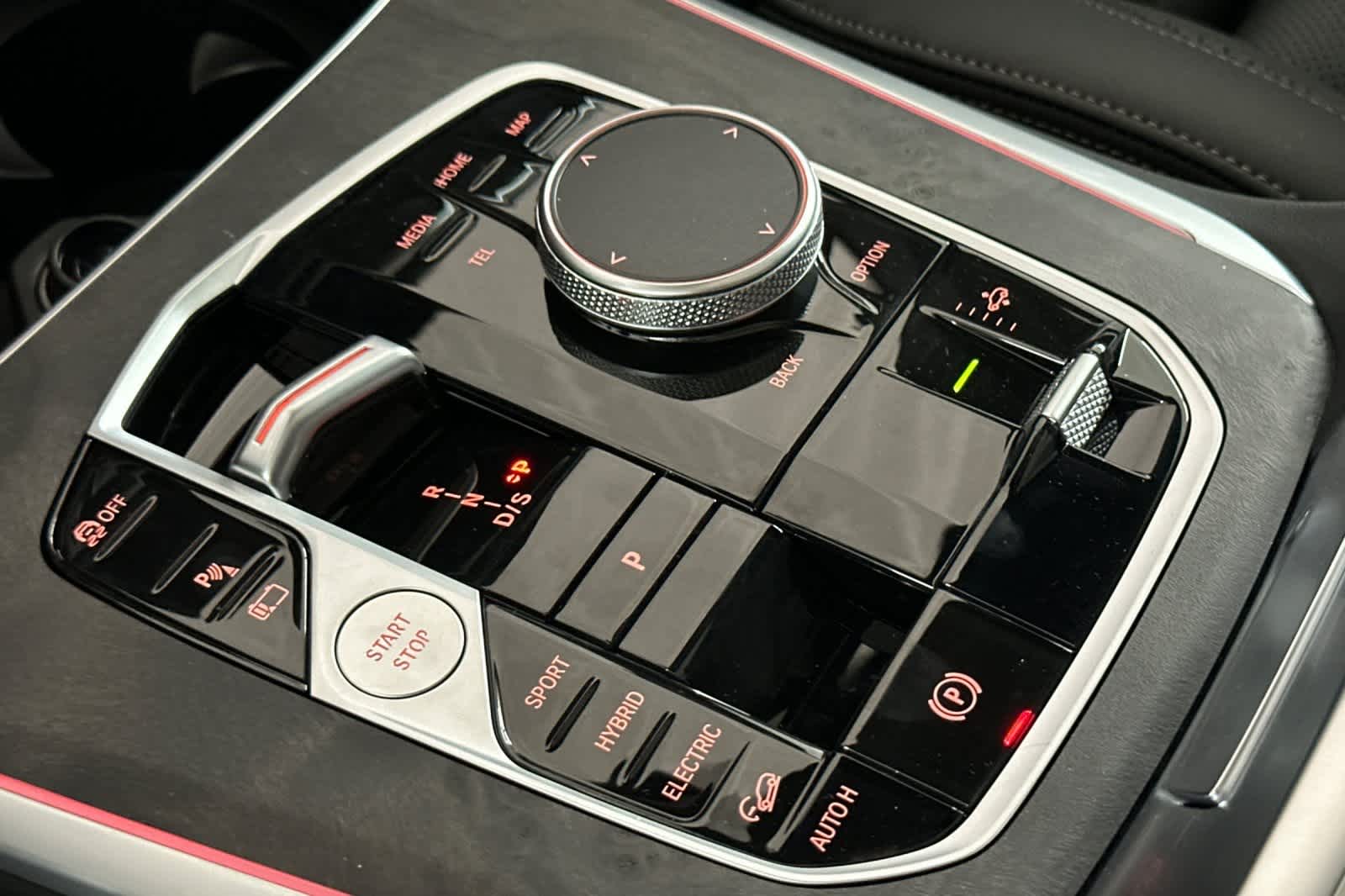 Thumbnail: 2026 BMW X5 - 22