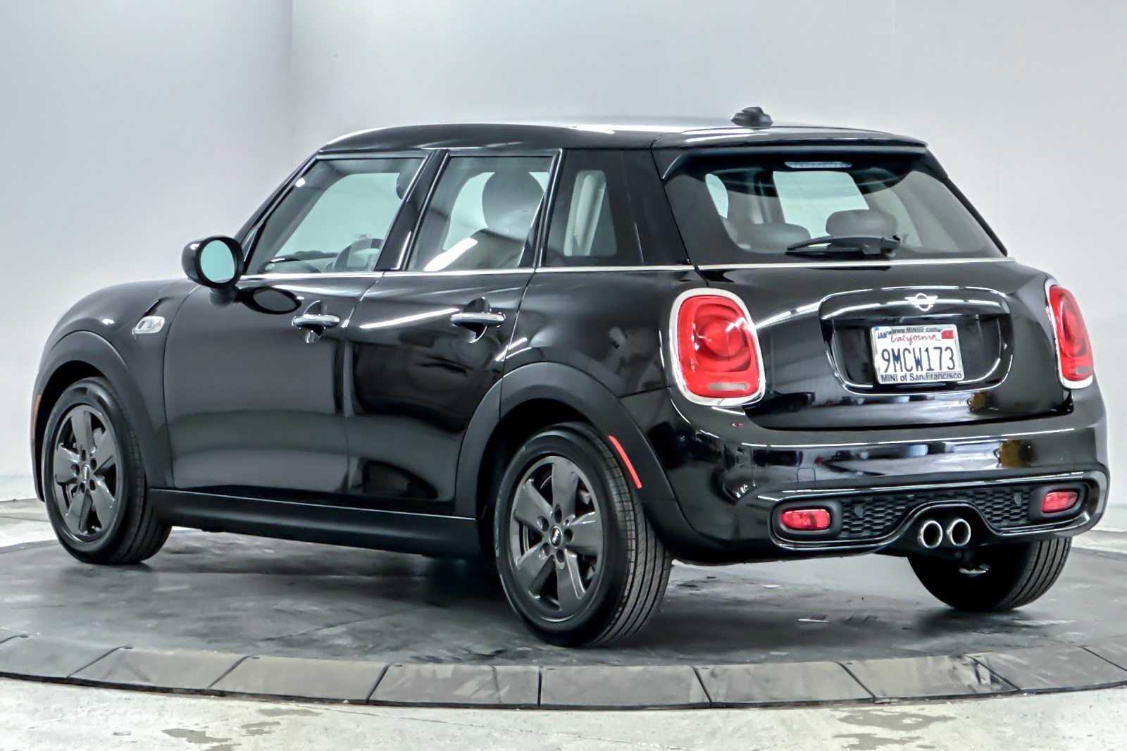 Thumbnail: 2021 MINI Cooper Hardtop - 6