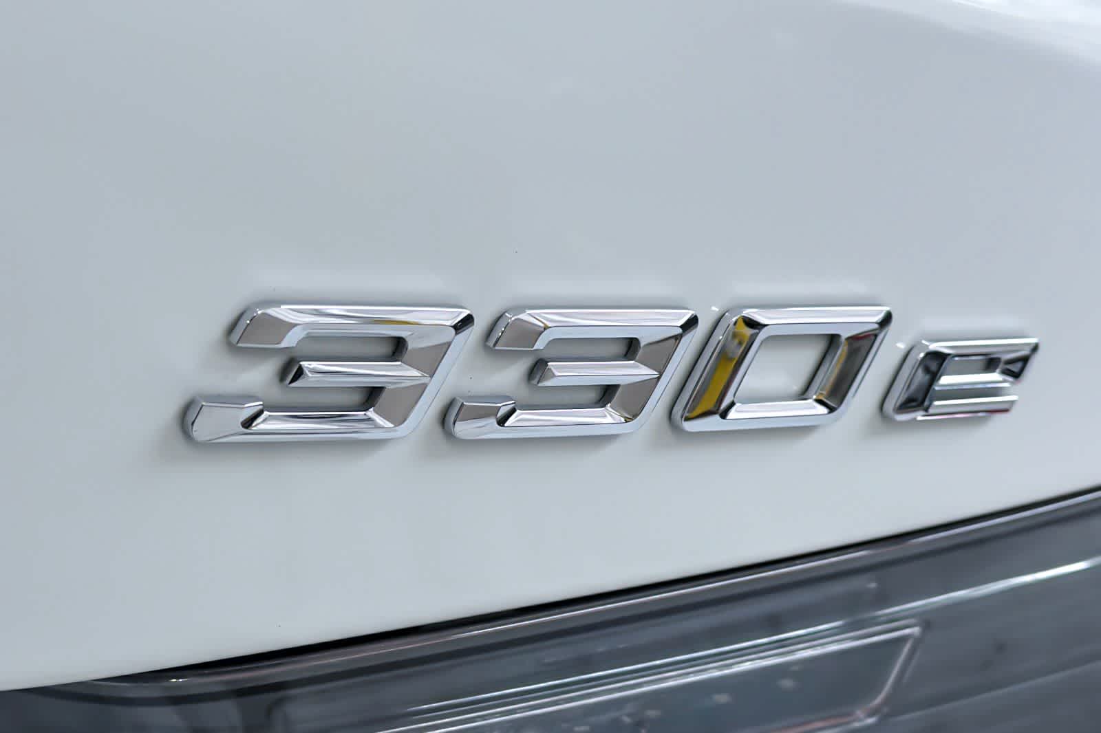 Thumbnail: 2023 BMW 3 Series - 27