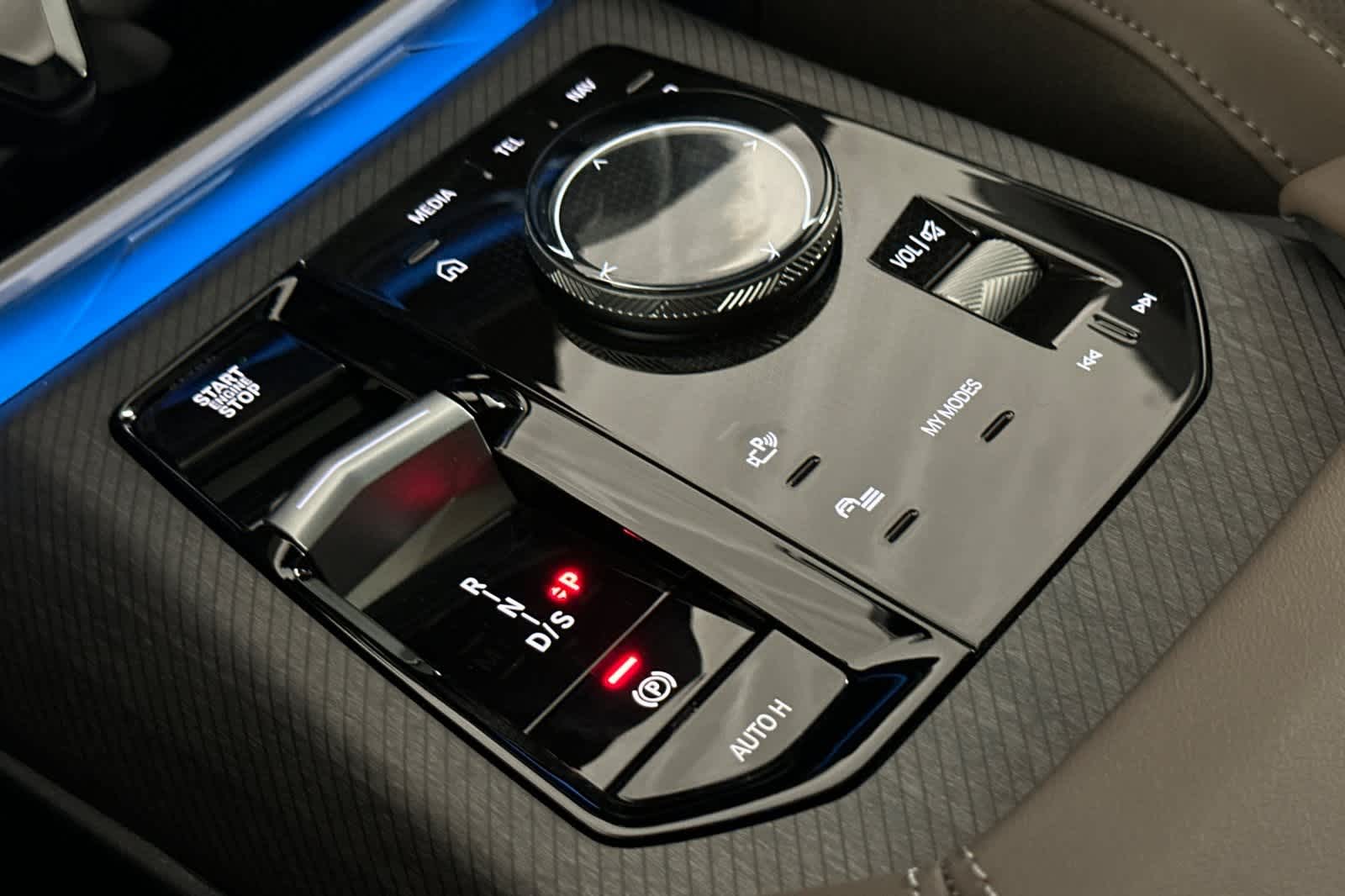 Thumbnail: 2026 BMW X3 - 22