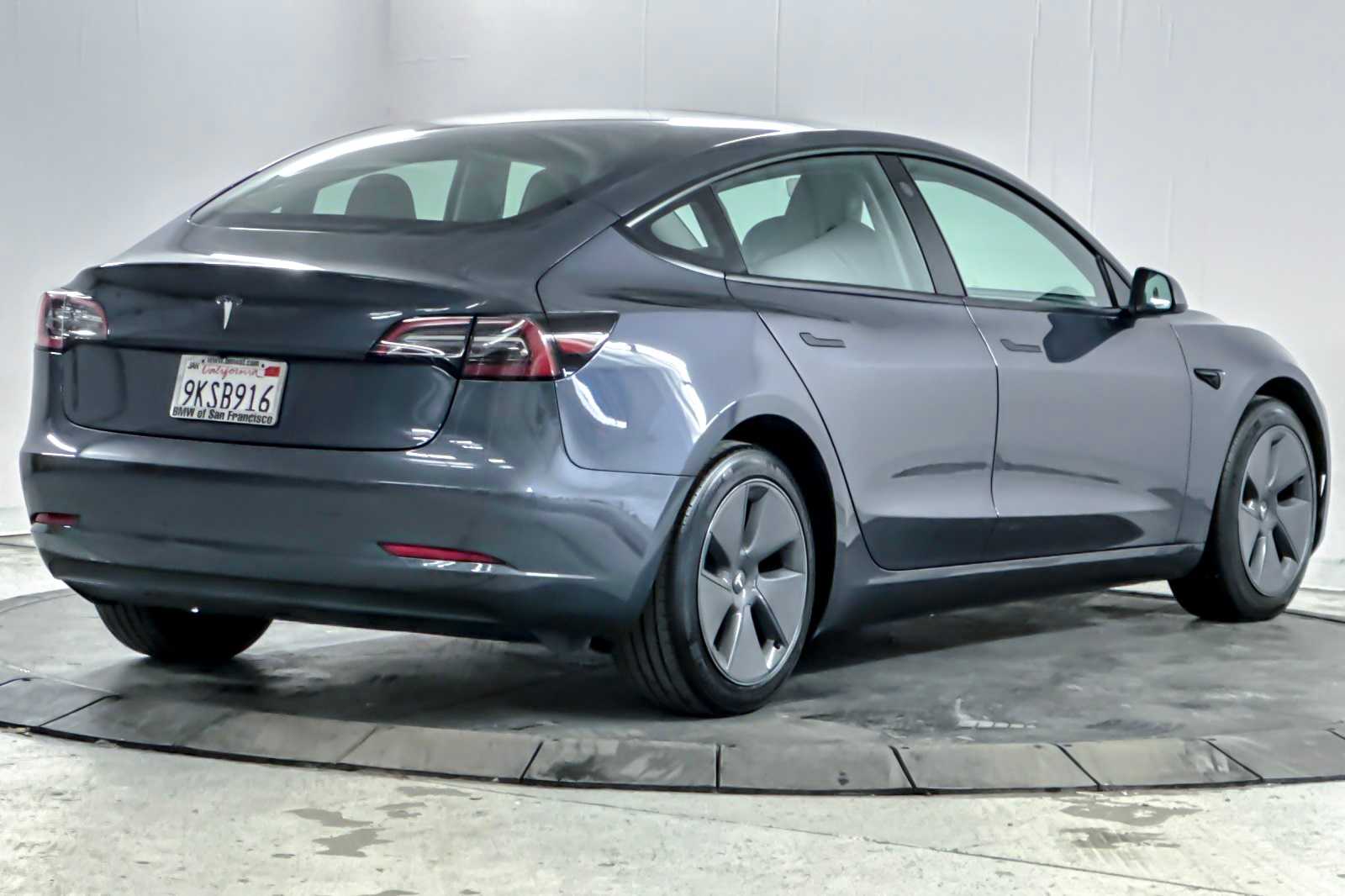 Thumbnail: 2023 Tesla Model 3 - 2