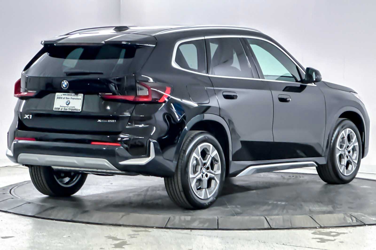 Thumbnail: 2026 BMW X1 - 2