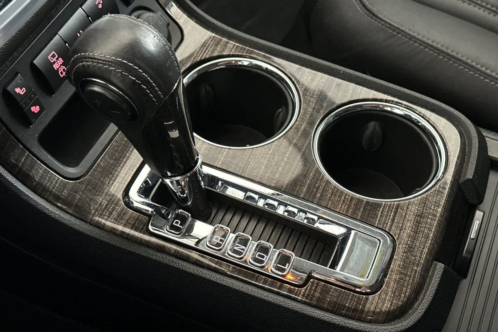 Thumbnail: 2014 GMC Acadia - 21