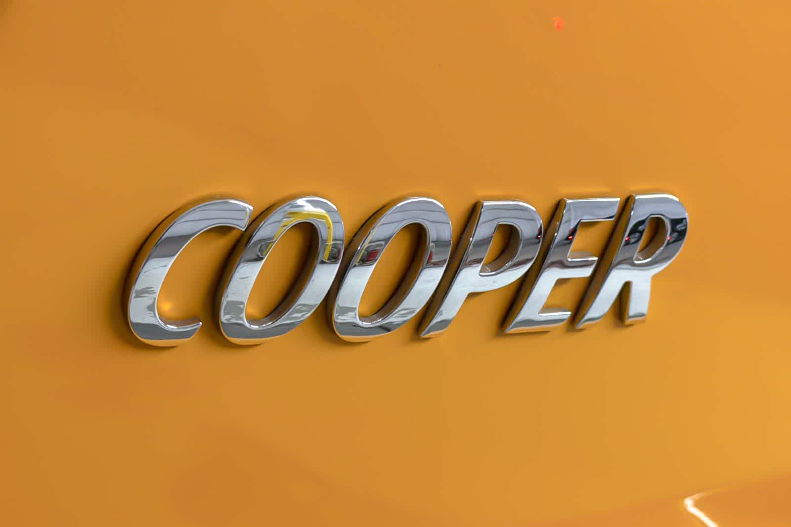 Thumbnail: 2016 MINI Cooper Hardtop - 26