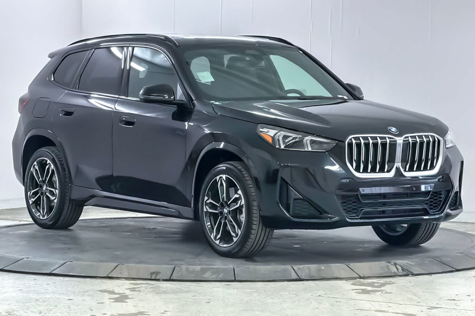 Thumbnail: 2026 BMW X1 - 9