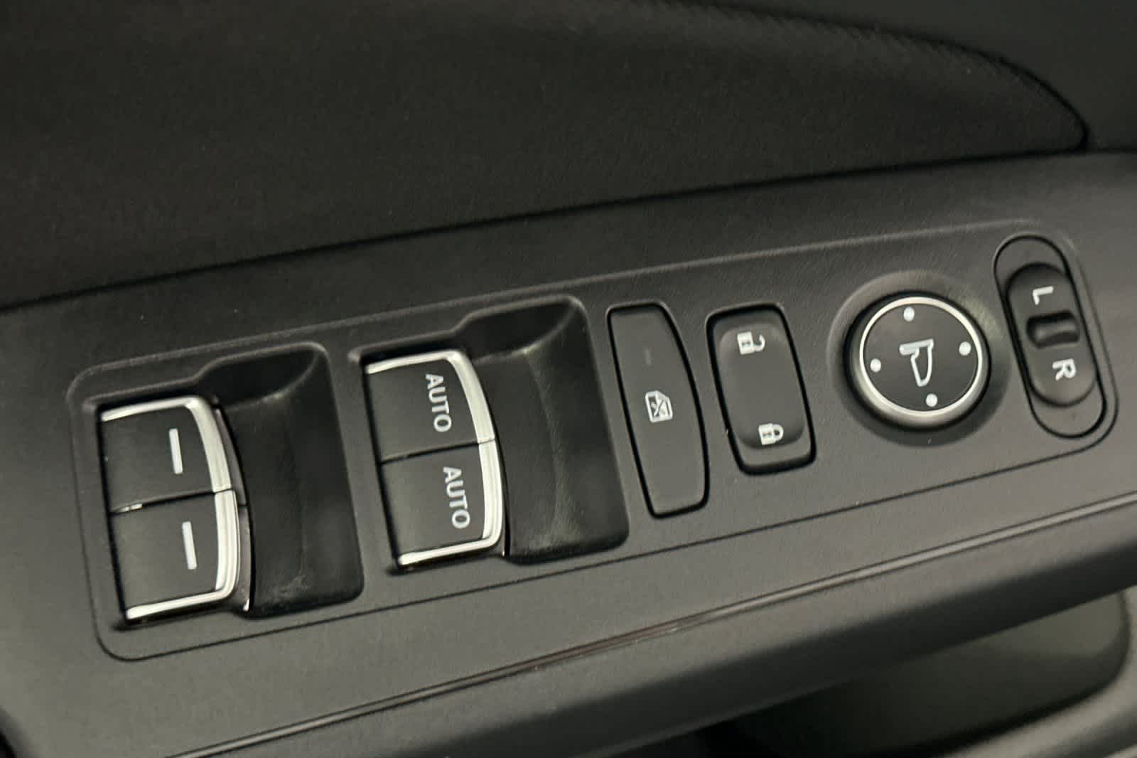 Thumbnail: 2023 Honda Civic - 13