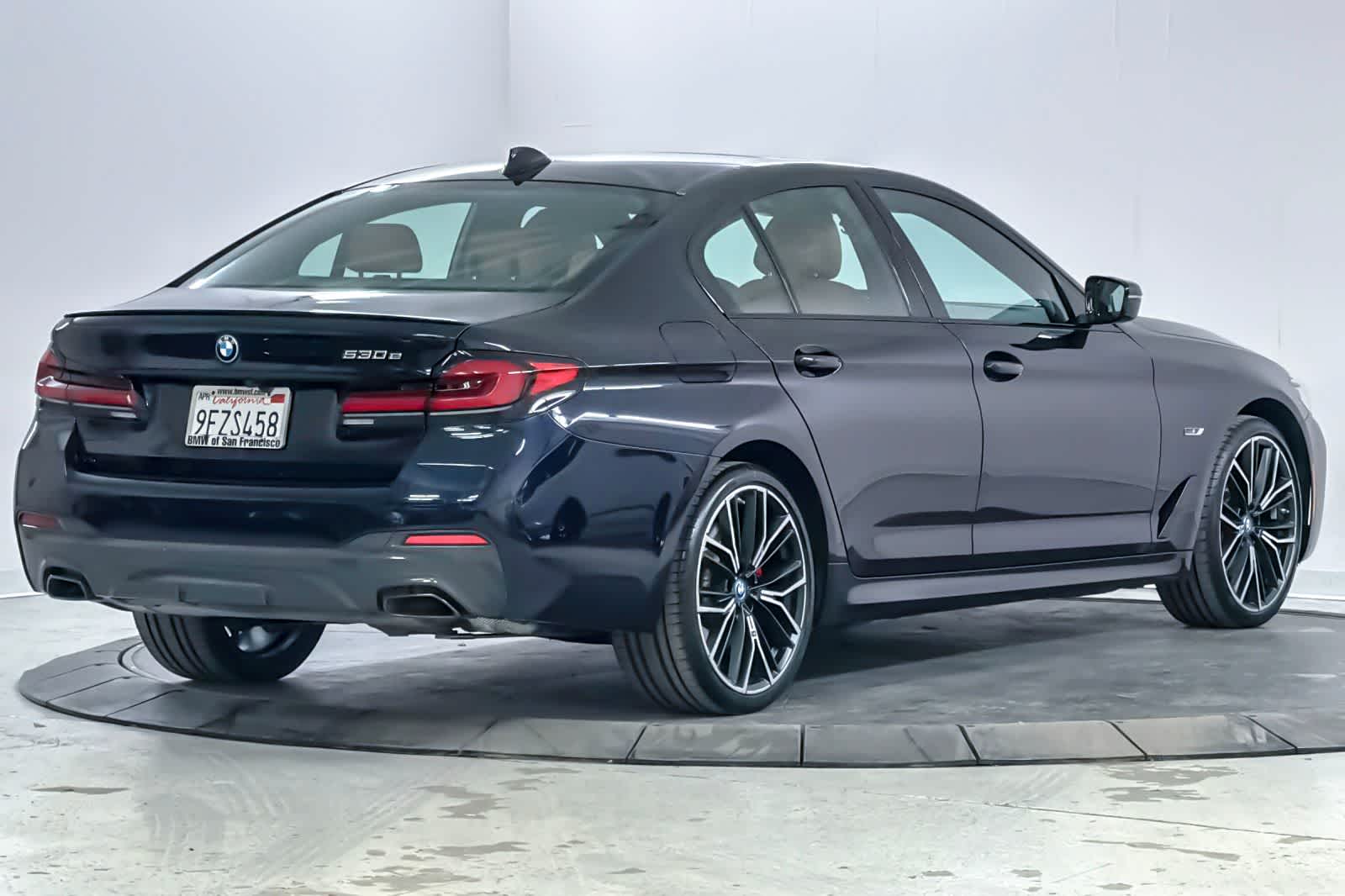 Thumbnail: 2023 BMW 5 Series - 2