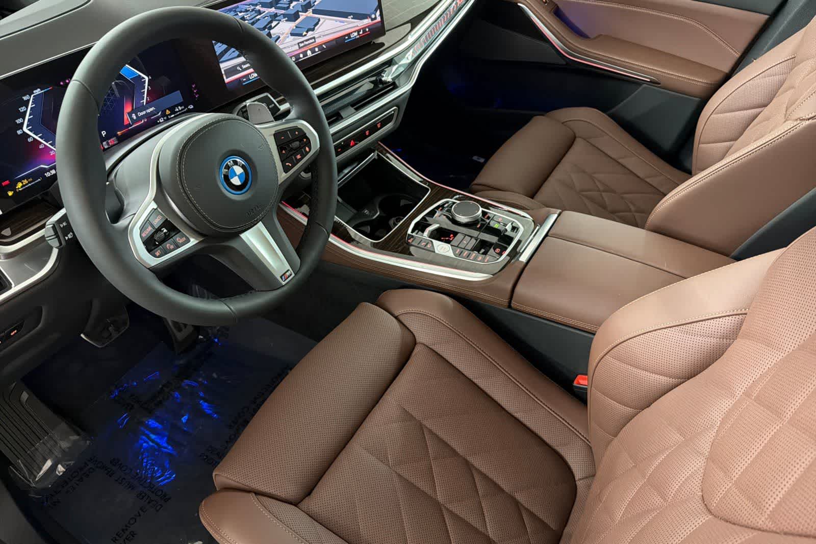 Thumbnail: 2026 BMW X5 - 11