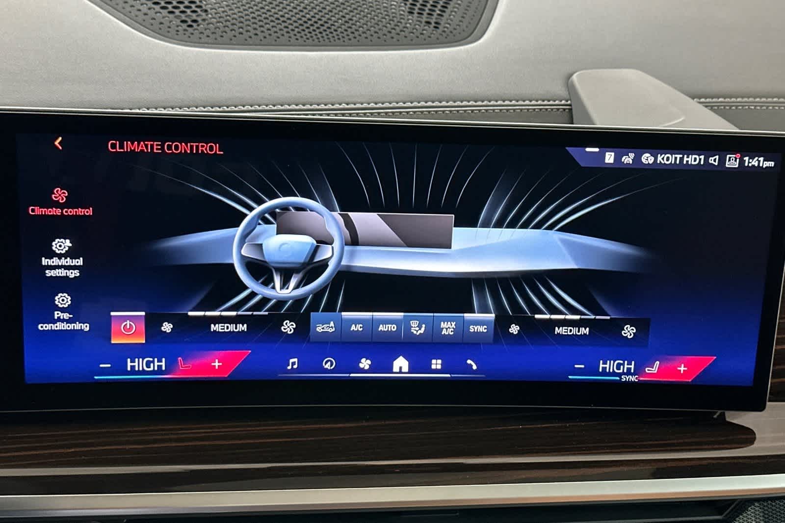 Thumbnail: 2026 BMW X5 - 21