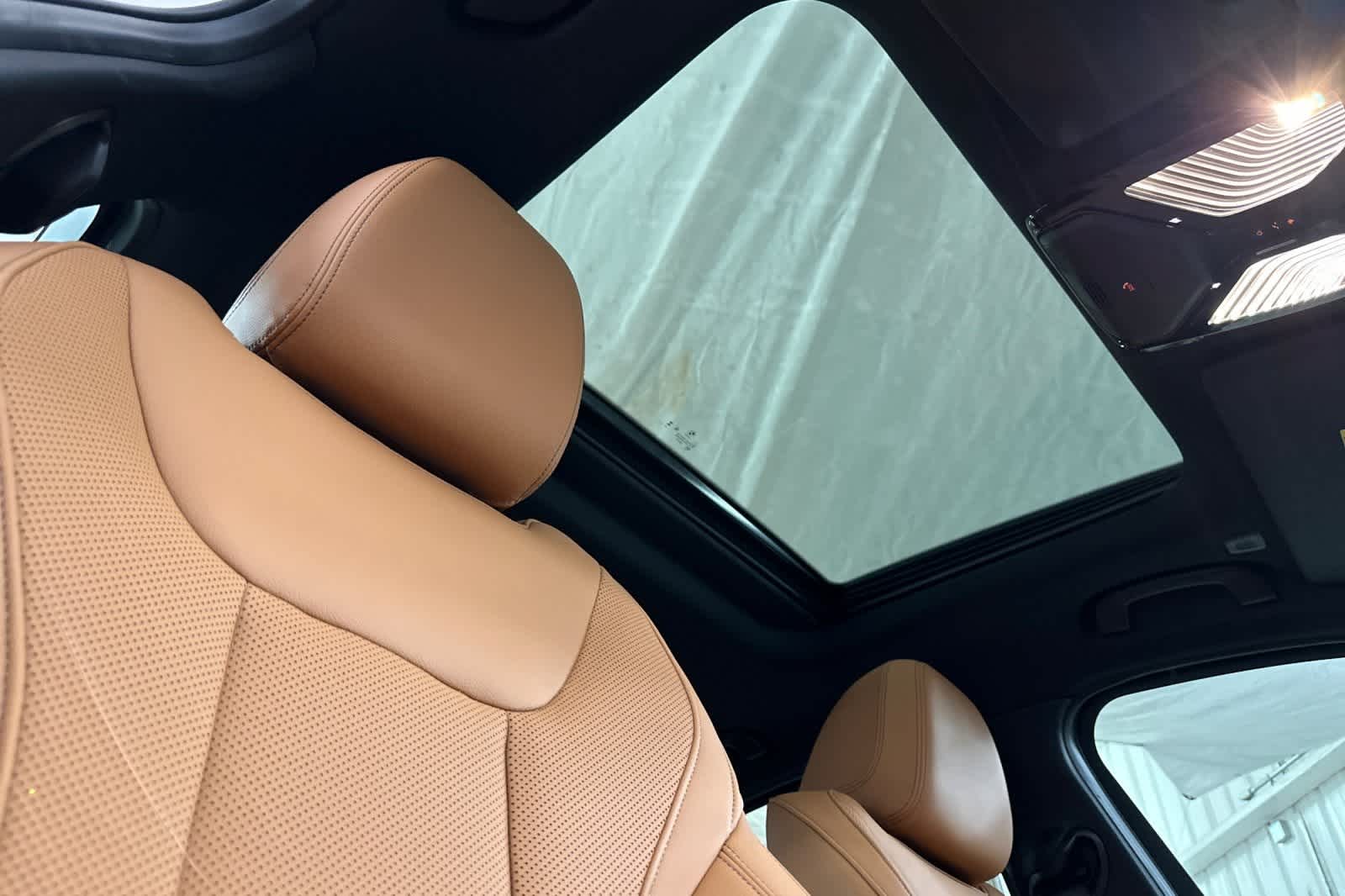 Thumbnail: 2026 BMW 3 Series - 16