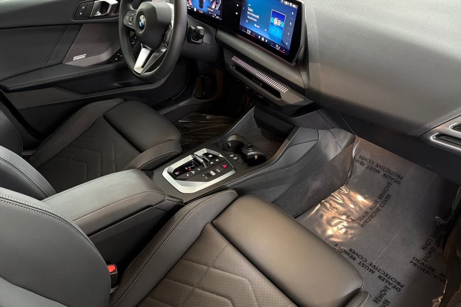 Thumbnail: 2025 BMW 2 Series - 15