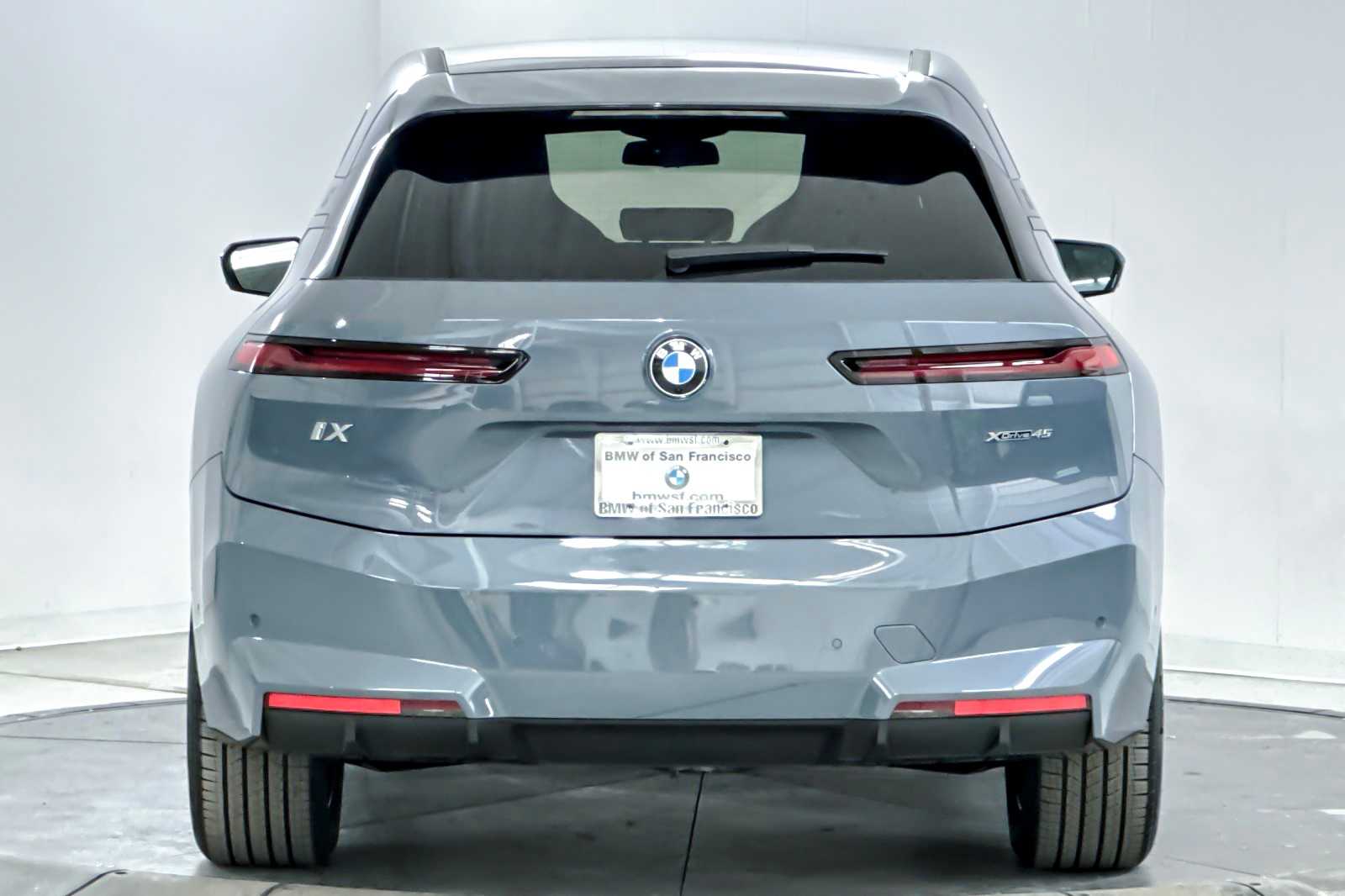 Thumbnail: 2026 BMW iX - 7