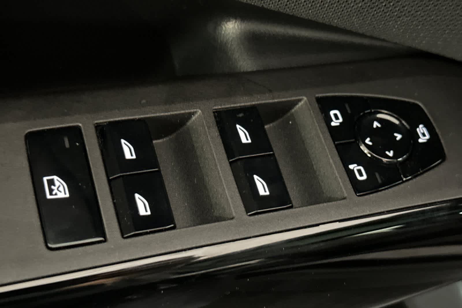 Thumbnail: 2026 BMW X3 - 13