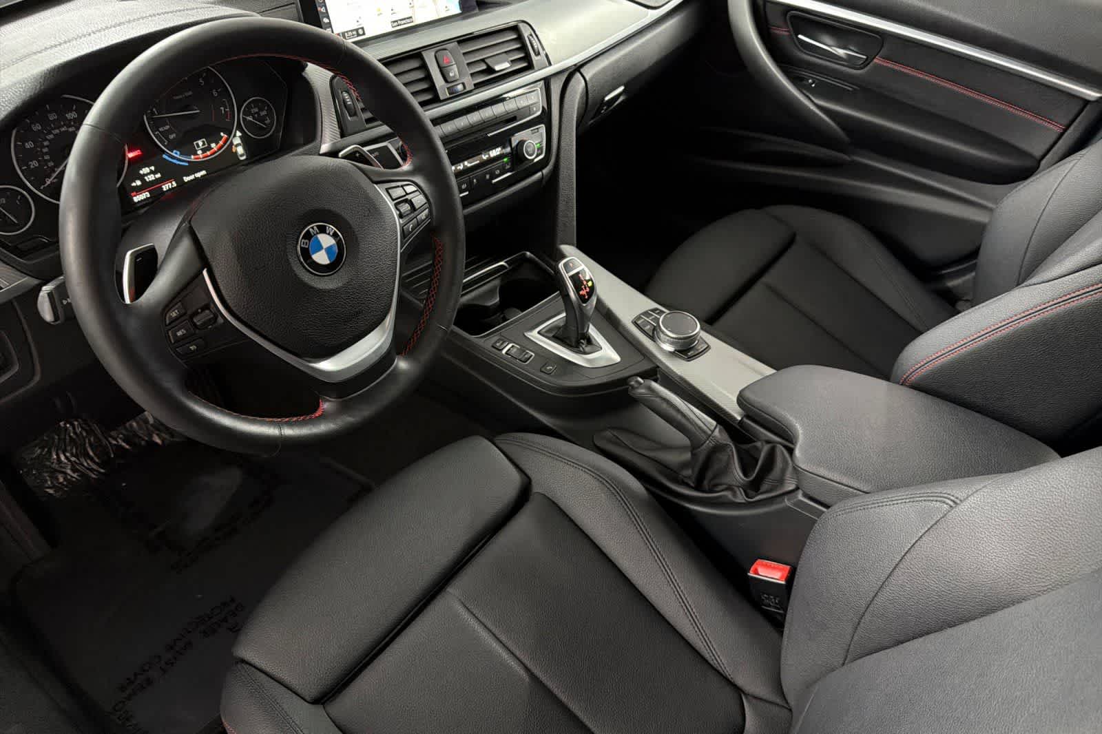 Thumbnail: 2018 BMW 3 Series - 11