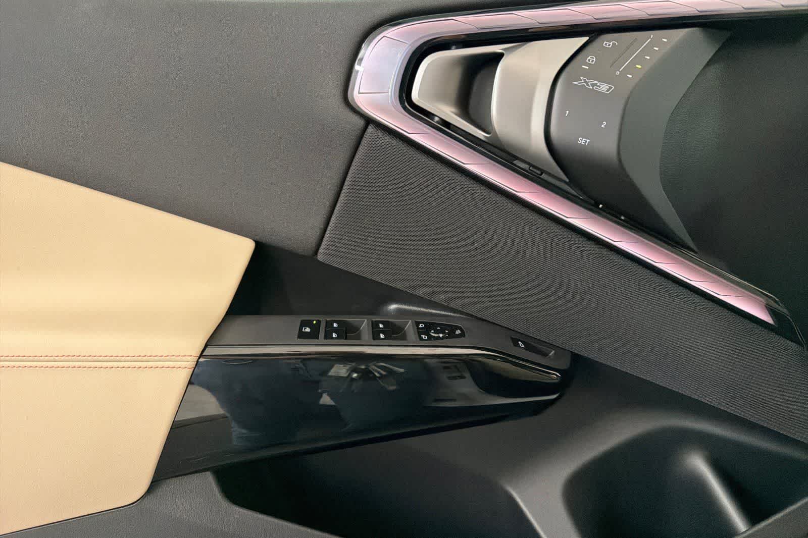 Thumbnail: 2026 BMW X3 - 12