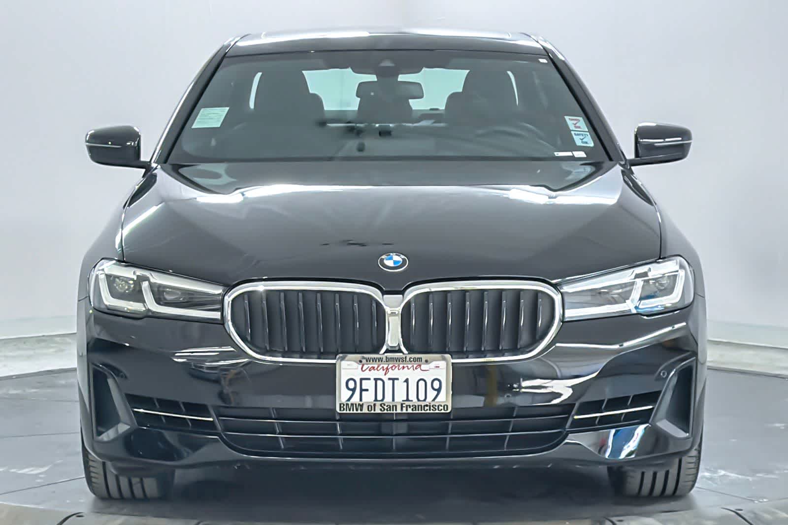 Thumbnail: 2023 BMW 5 Series - 10