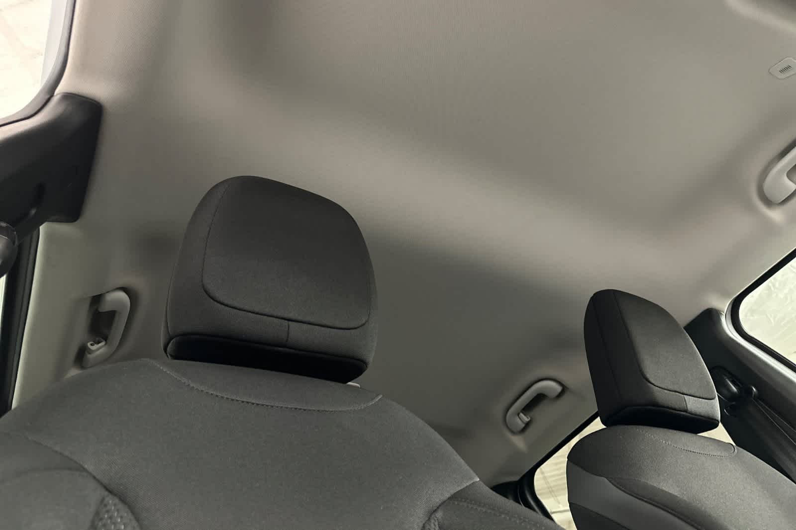 Thumbnail: 2020 Jeep Renegade - 17