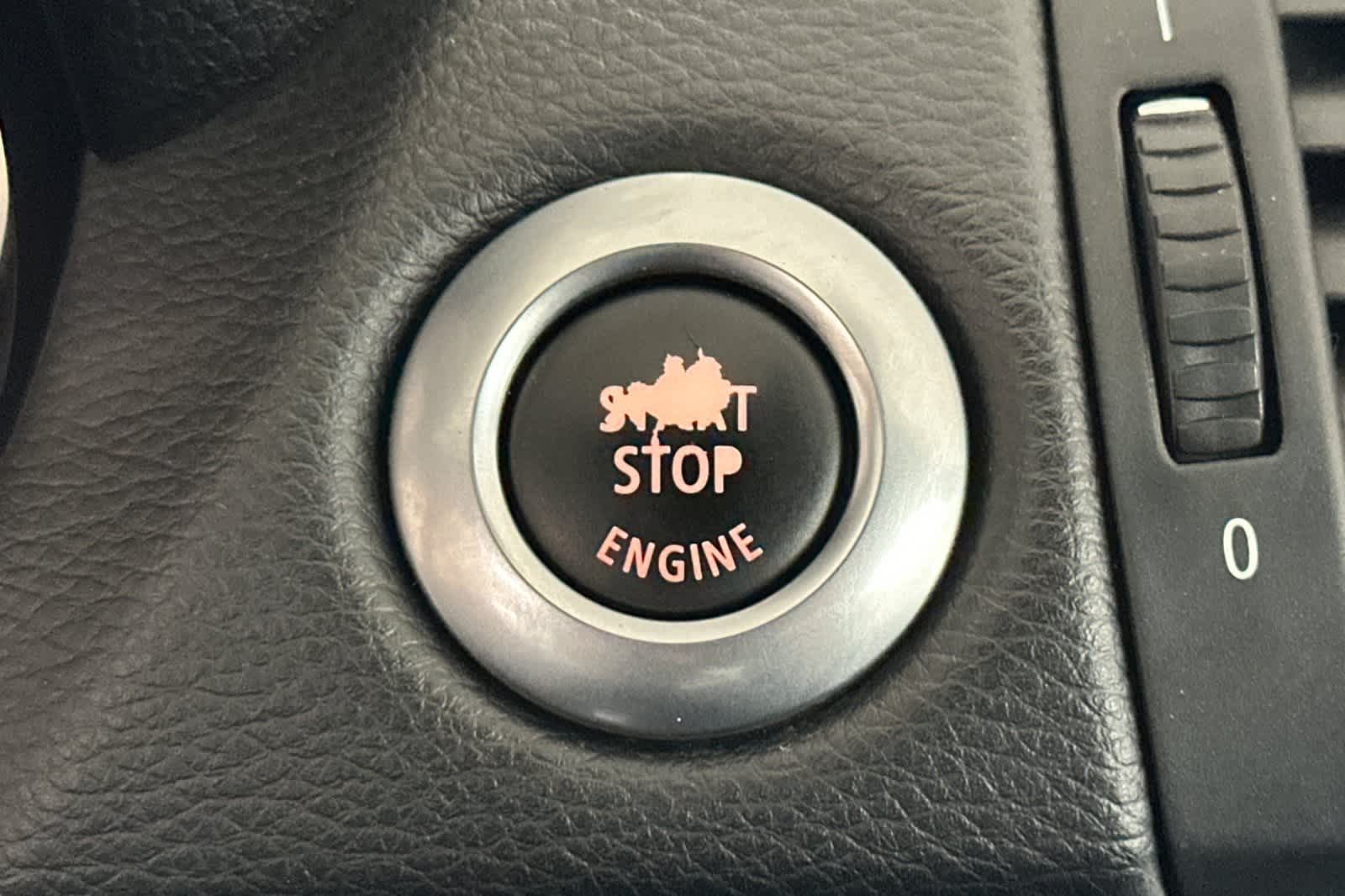 Thumbnail: 2013 BMW 1 Series - 23