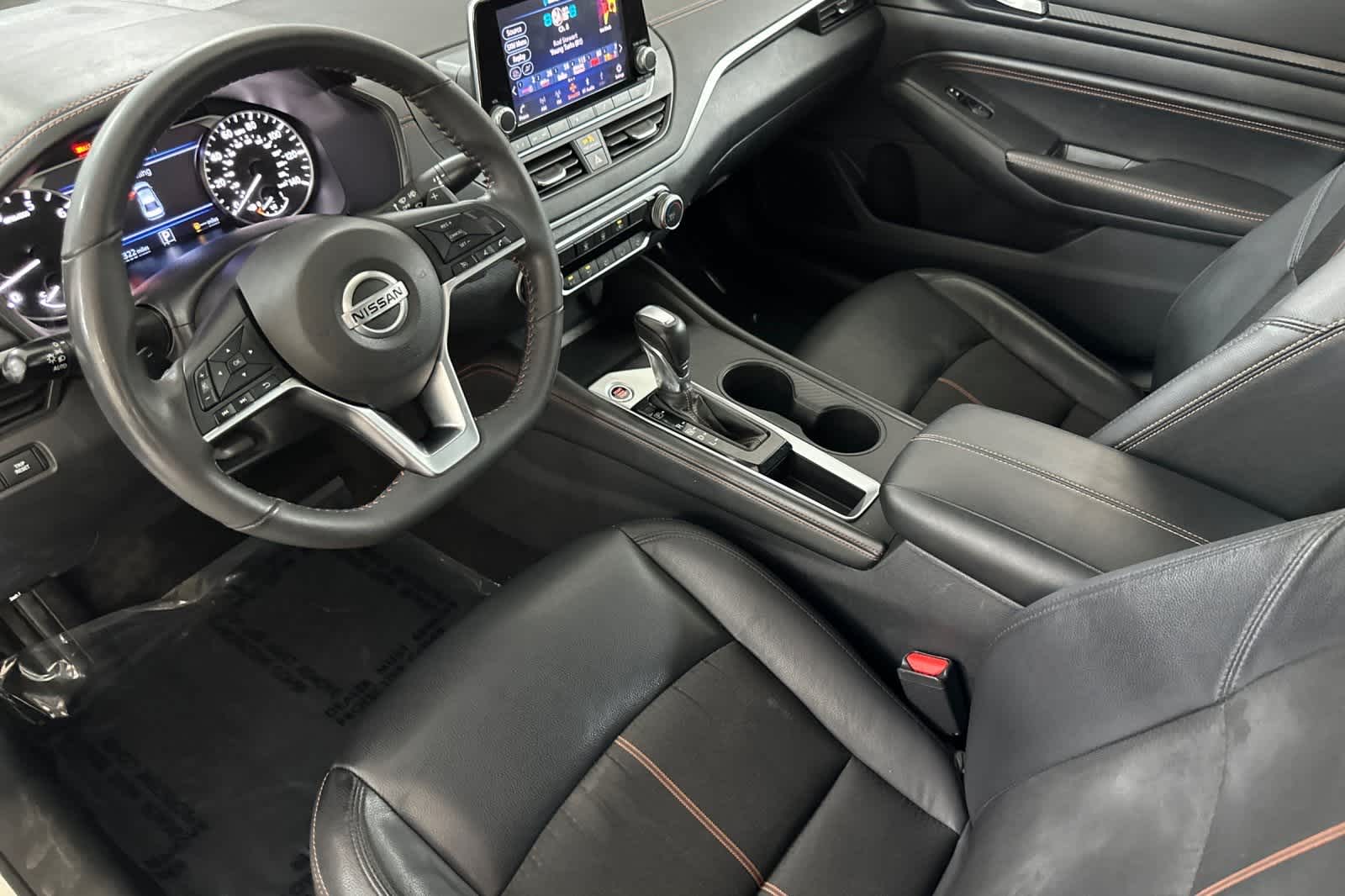 Thumbnail: 2022 Nissan Altima - 11