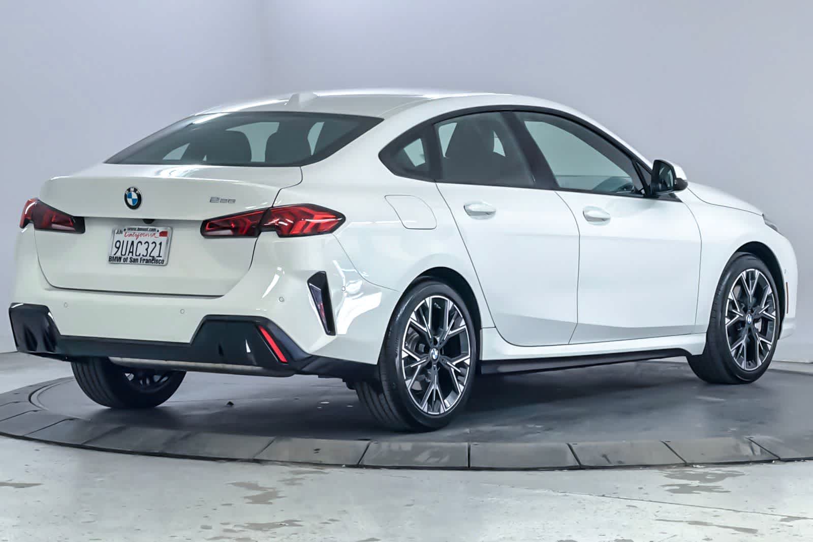 Thumbnail: 2026 BMW 2 Series - 2