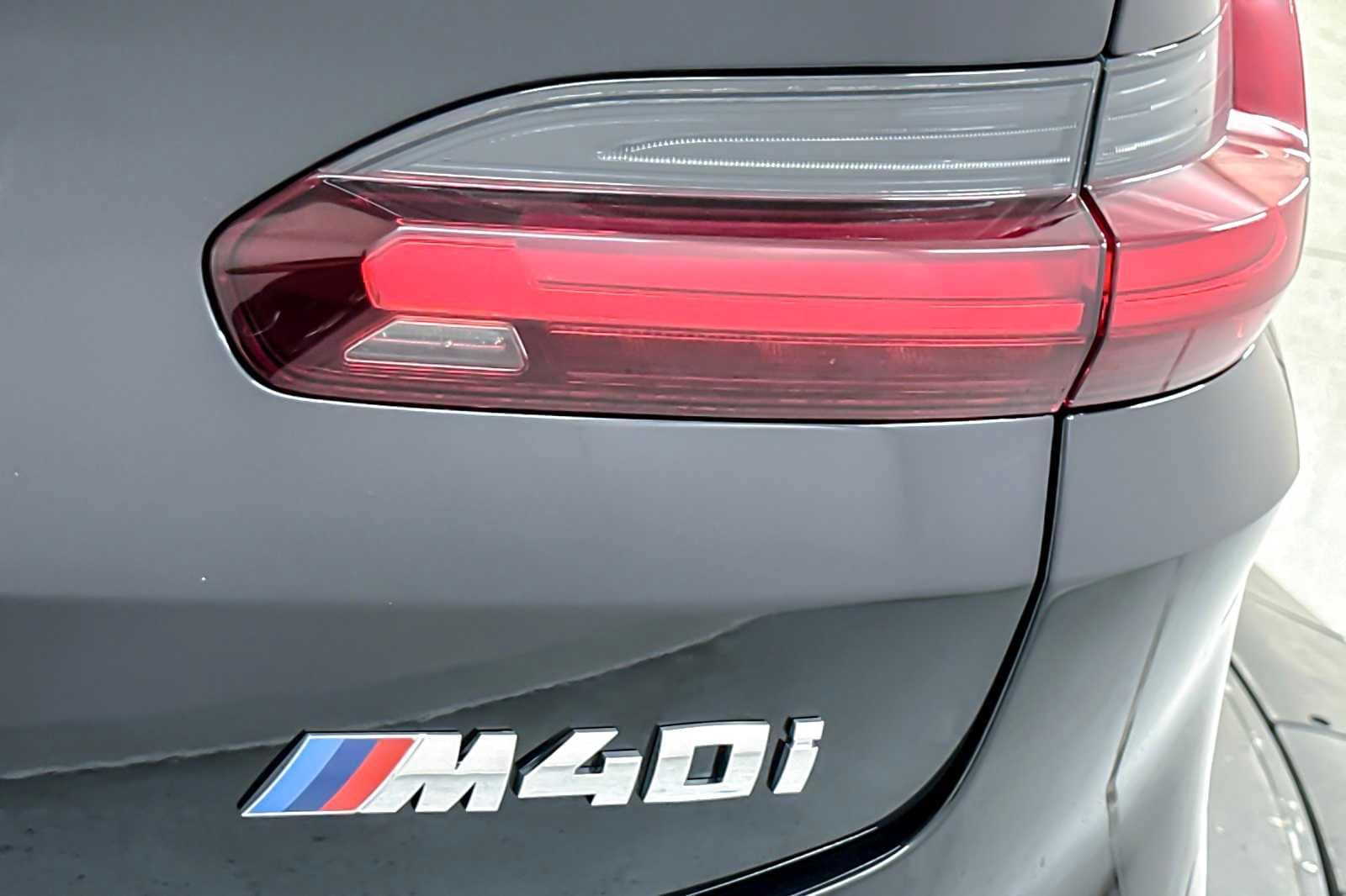 Thumbnail: 2025 BMW X4 - 26