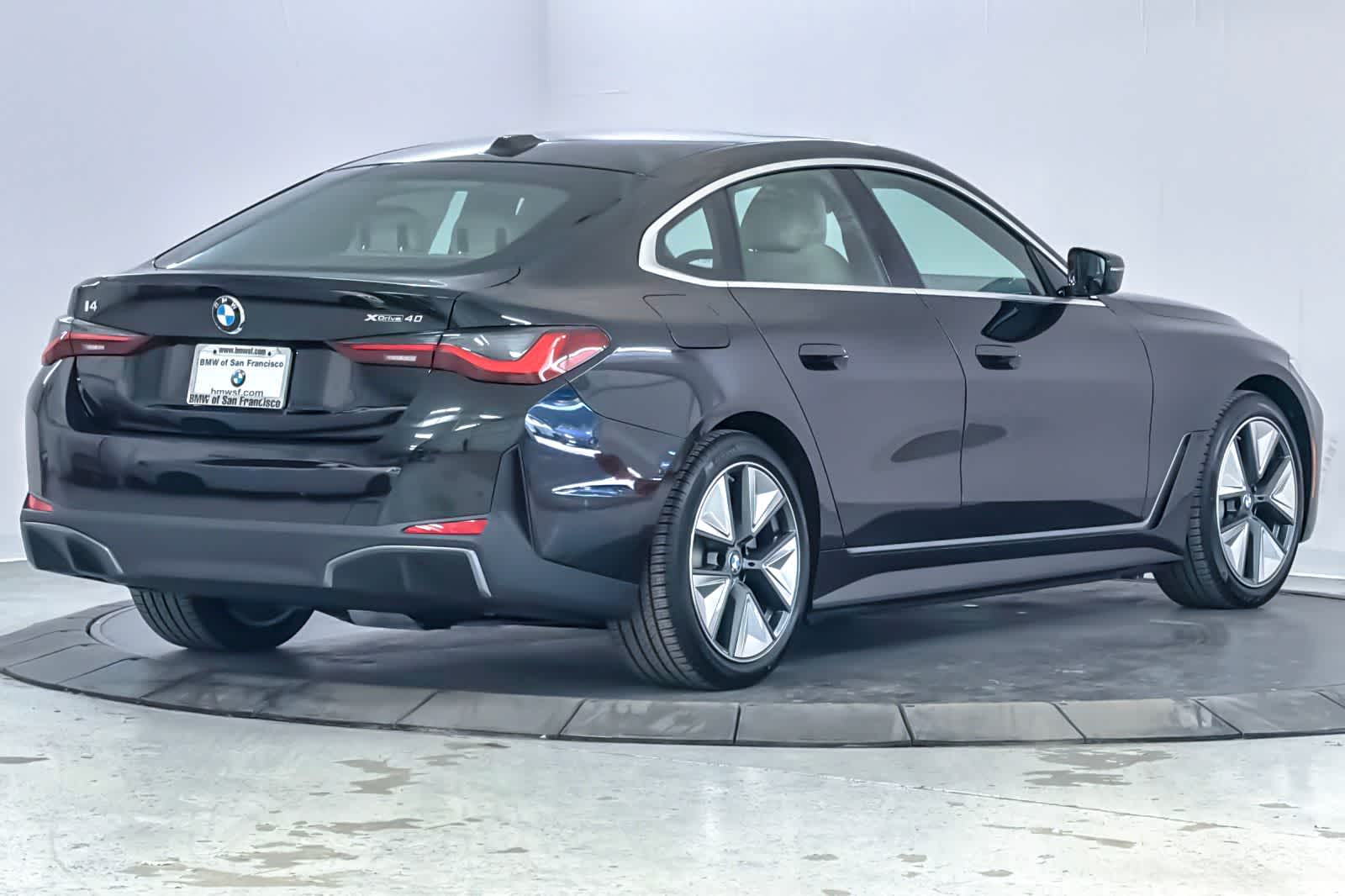 Thumbnail: 2026 BMW i4 - 2