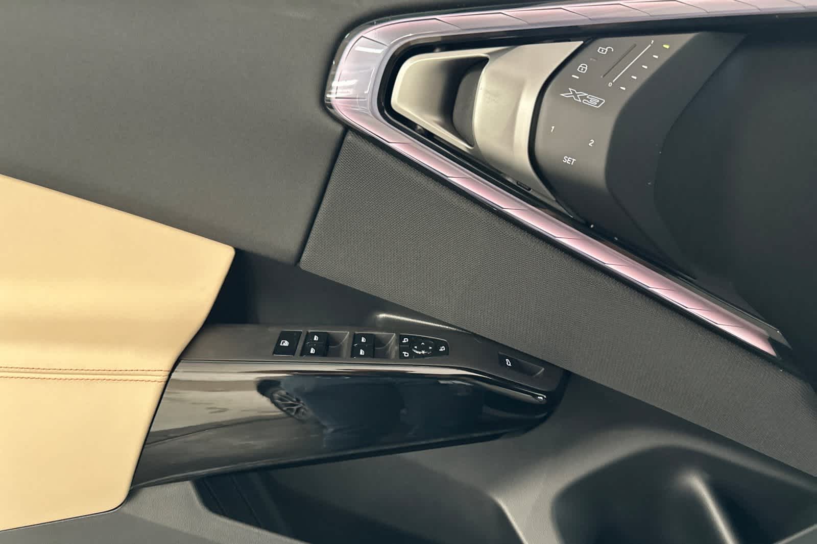 Thumbnail: 2026 BMW X3 - 12