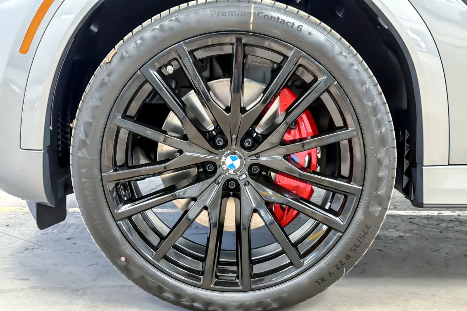 Thumbnail: 2027 BMW X6 - 25