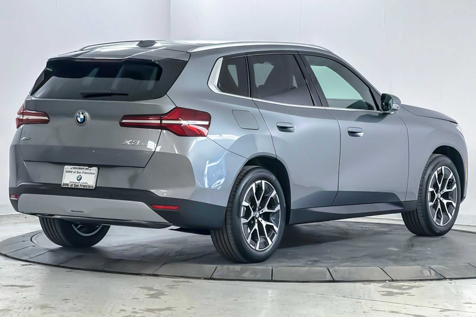 Thumbnail: 2026 BMW X3 - 2