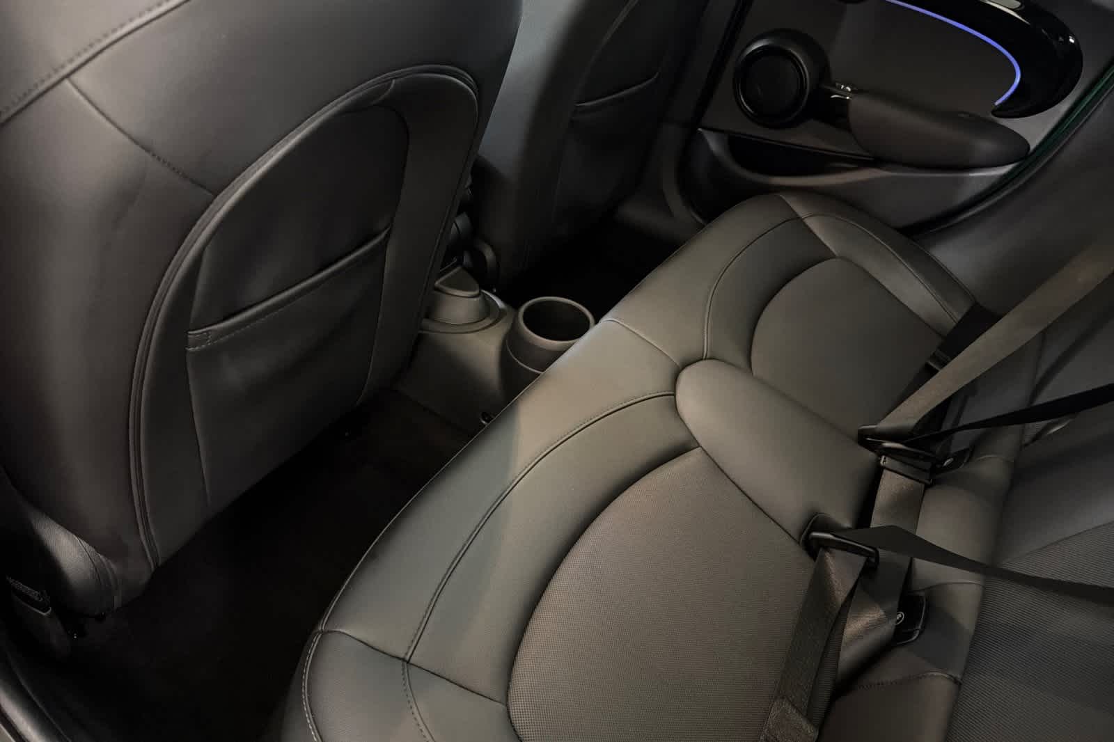 Thumbnail: 2023 MINI Cooper Hardtop - 4