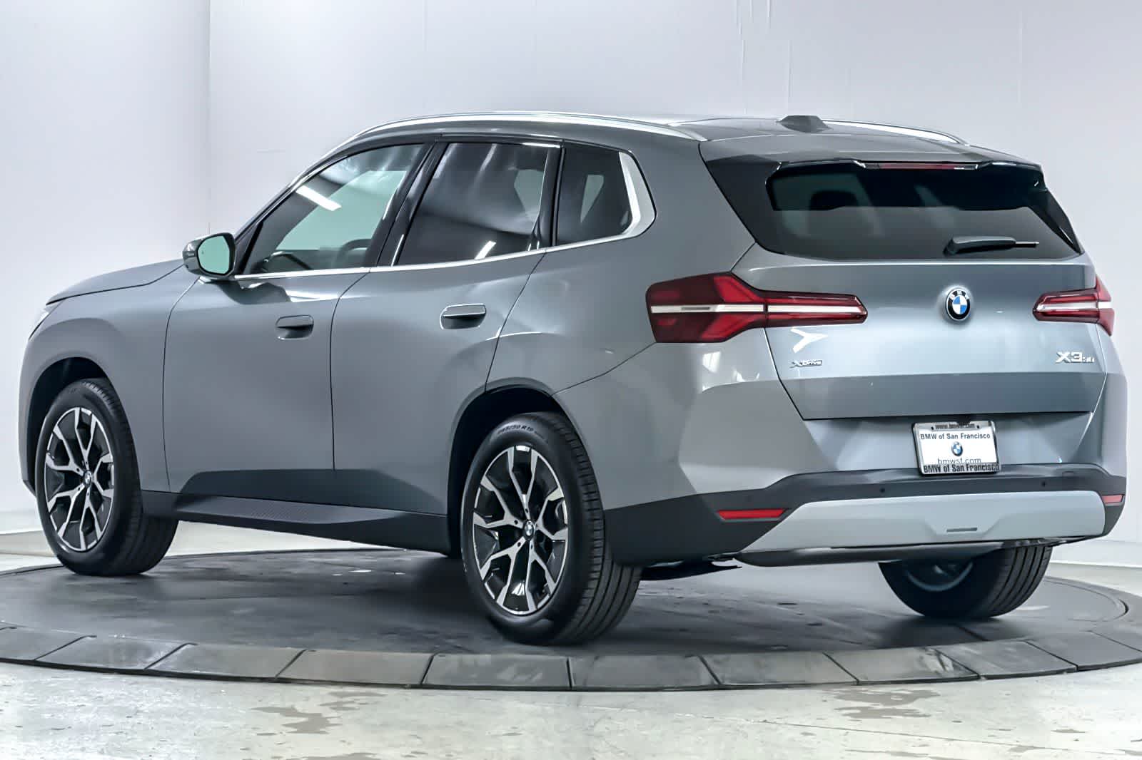 Thumbnail: 2026 BMW X3 - 6