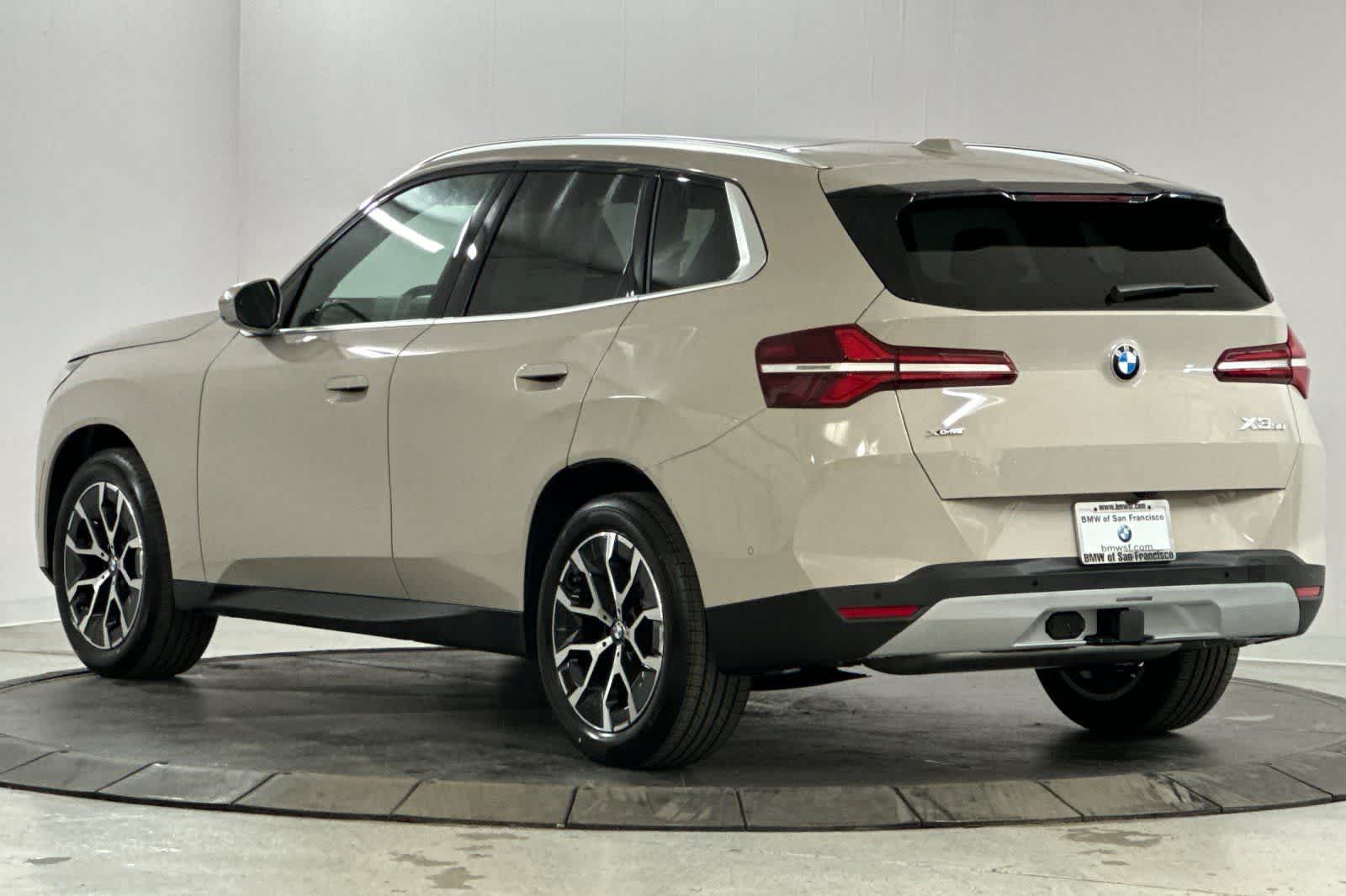 Thumbnail: 2025 BMW X3 - 6