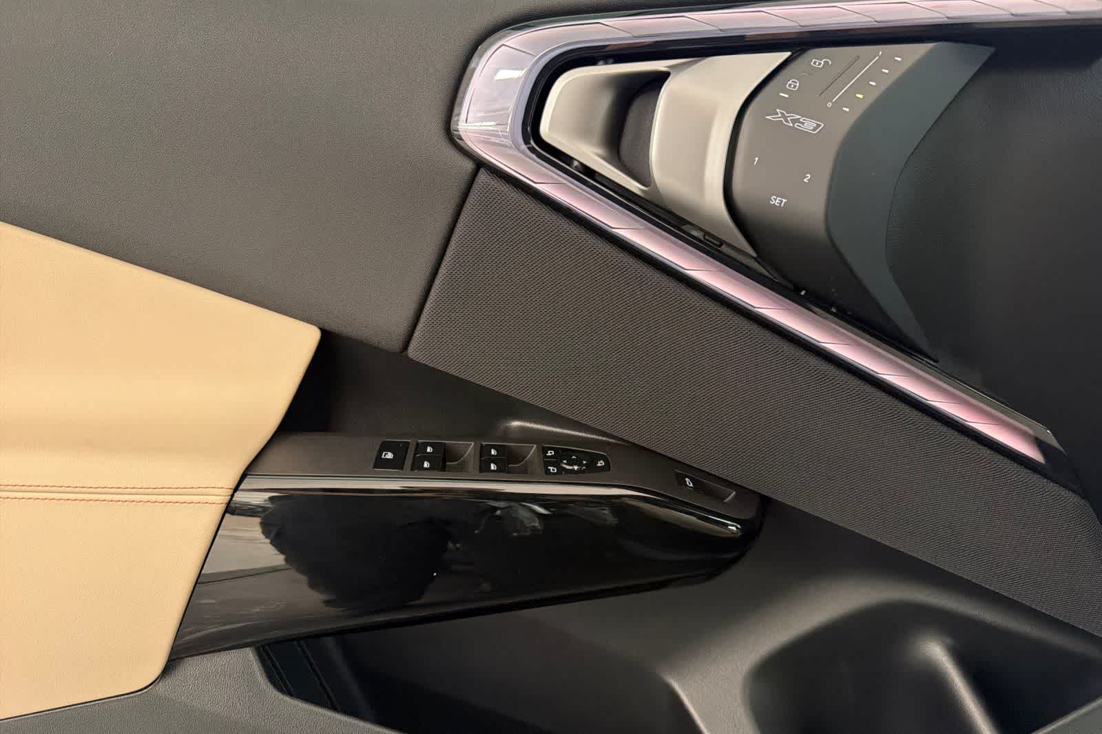 Thumbnail: 2026 BMW X3 - 11
