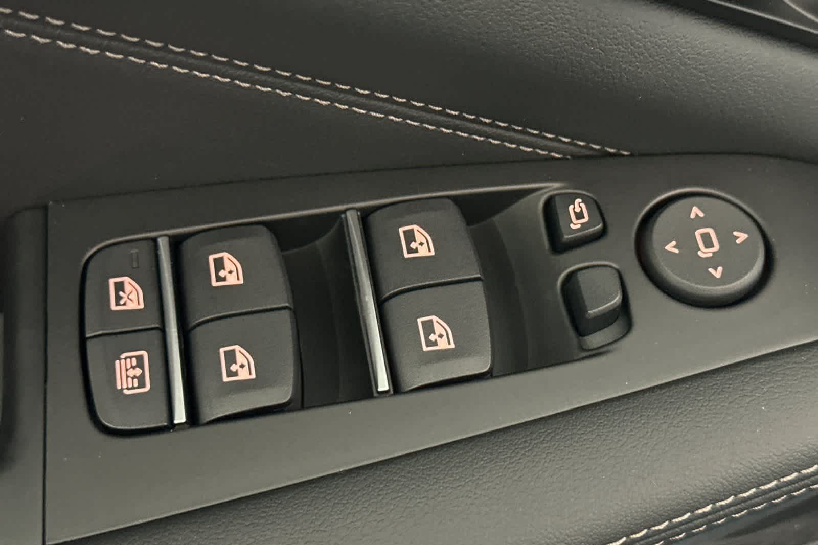 Thumbnail: 2026 BMW X7 - 13