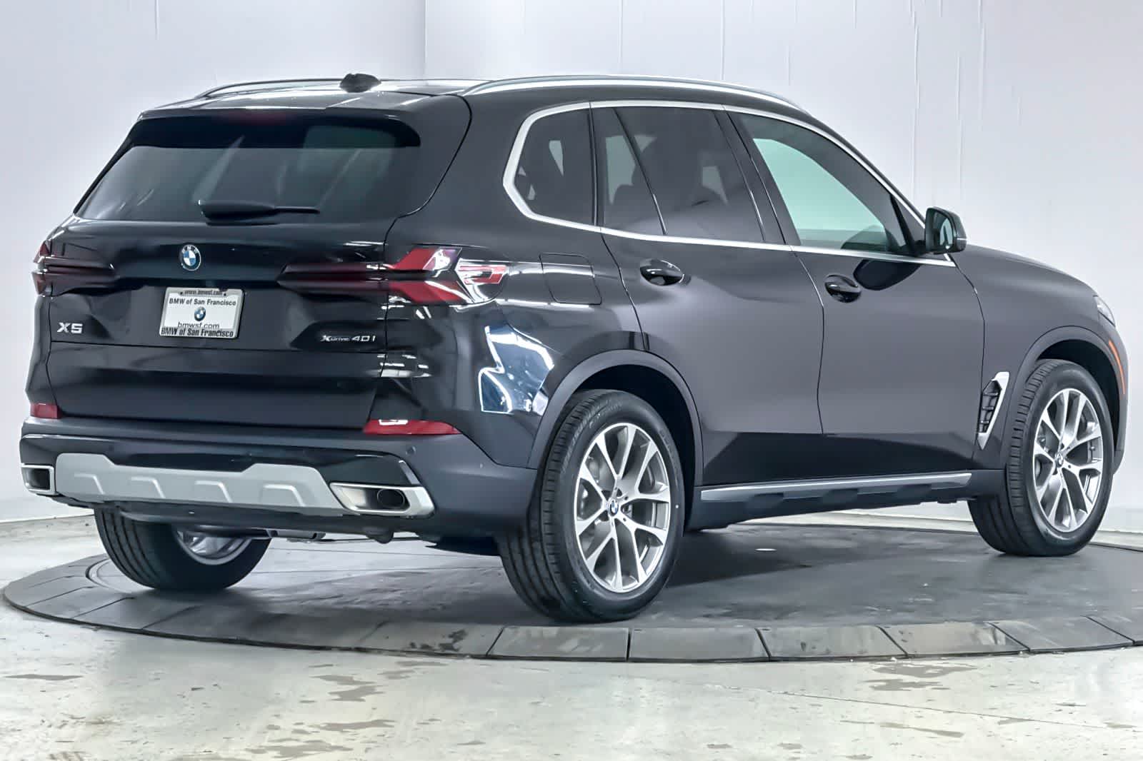 Thumbnail: 2026 BMW X5 - 2