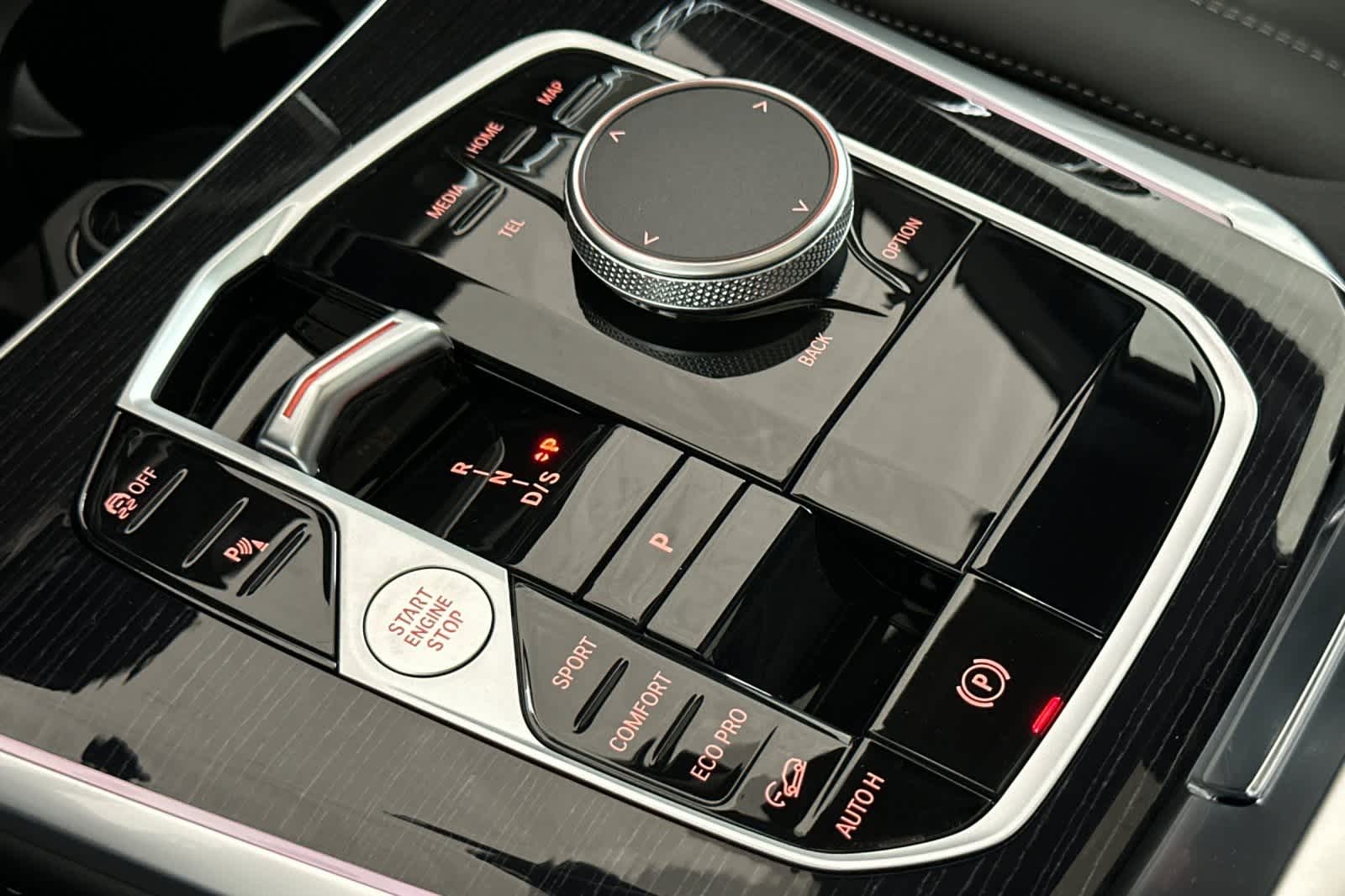 Thumbnail: 2026 BMW X5 - 22