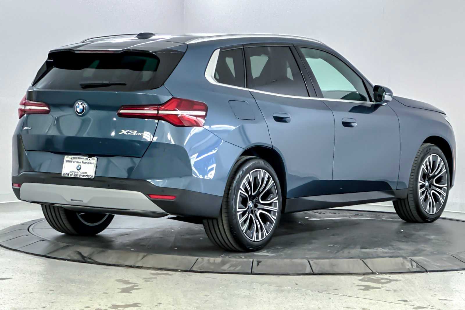 Thumbnail: 2026 BMW X3 - 2