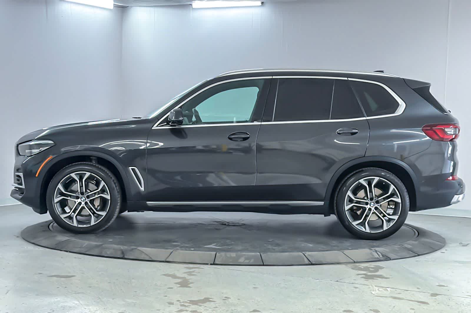 Thumbnail: 2023 BMW X5 - 4