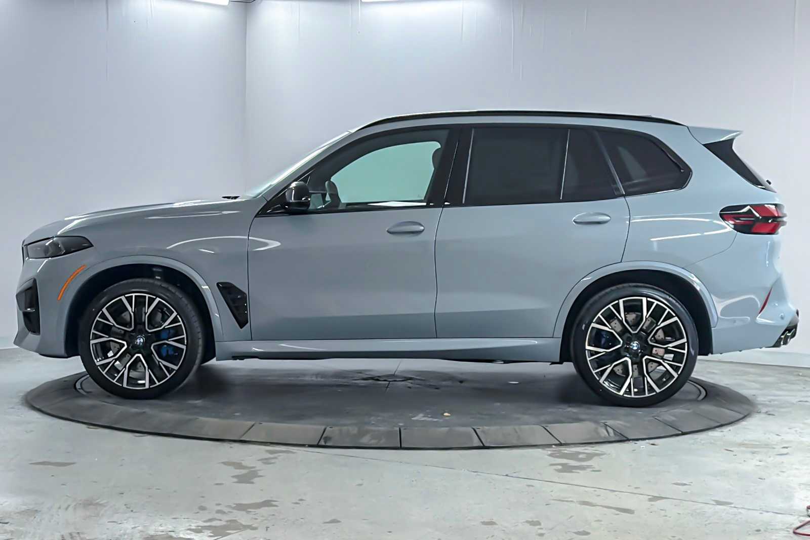 Thumbnail: 2026 BMW X5 - 5