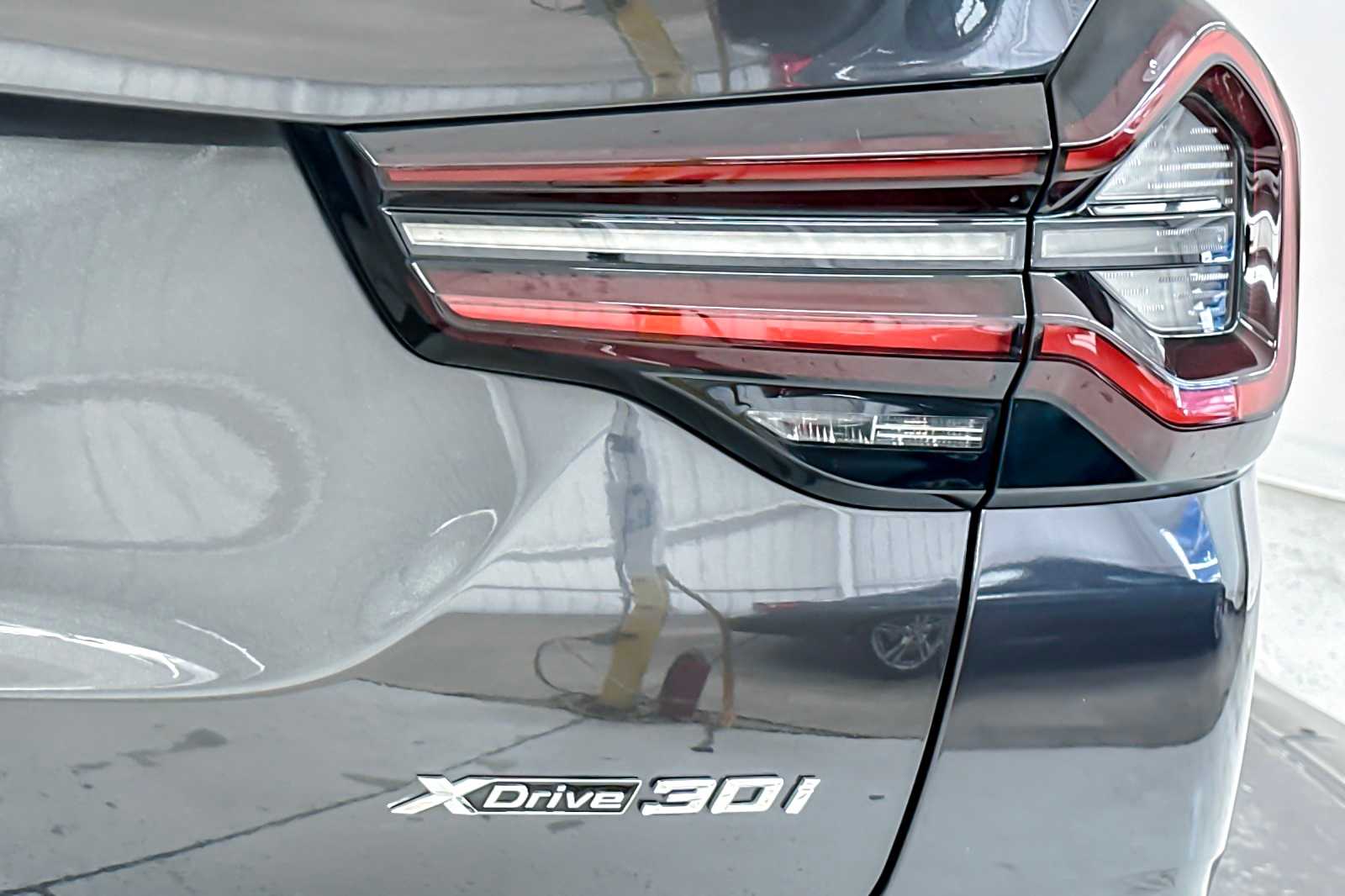 Thumbnail: 2023 BMW X3 - 28