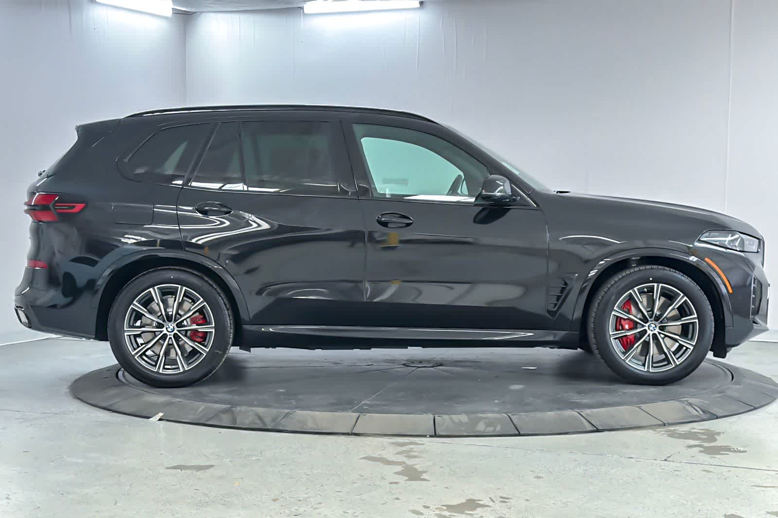 Thumbnail: 2026 BMW X5 - 8