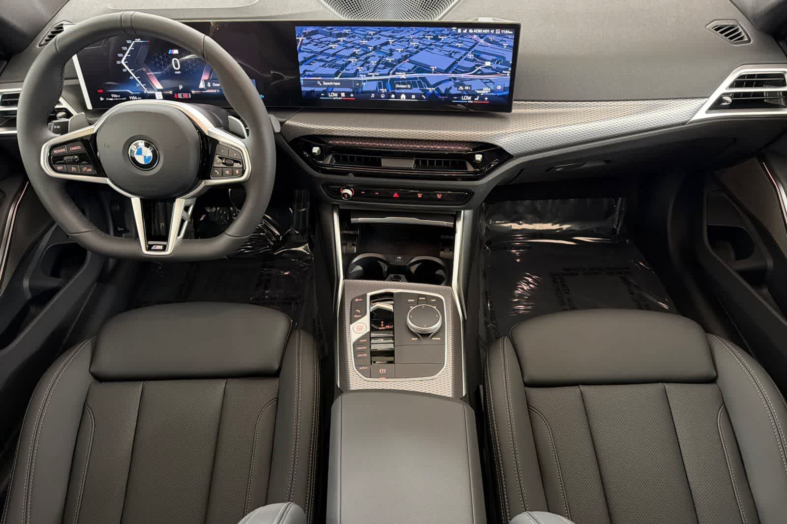 Thumbnail: 2026 BMW 3 Series - 3