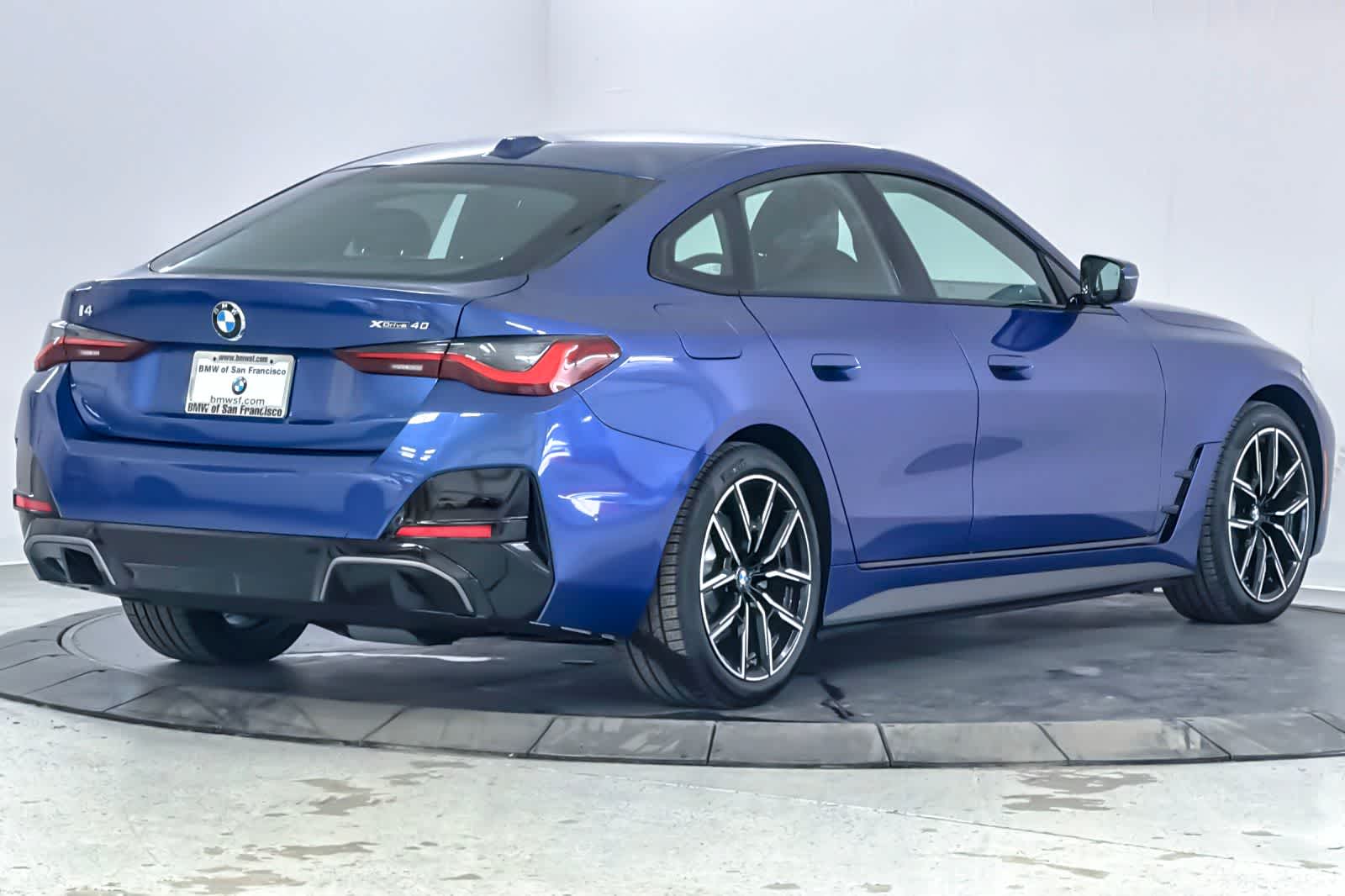 Thumbnail: 2026 BMW i4 - 2
