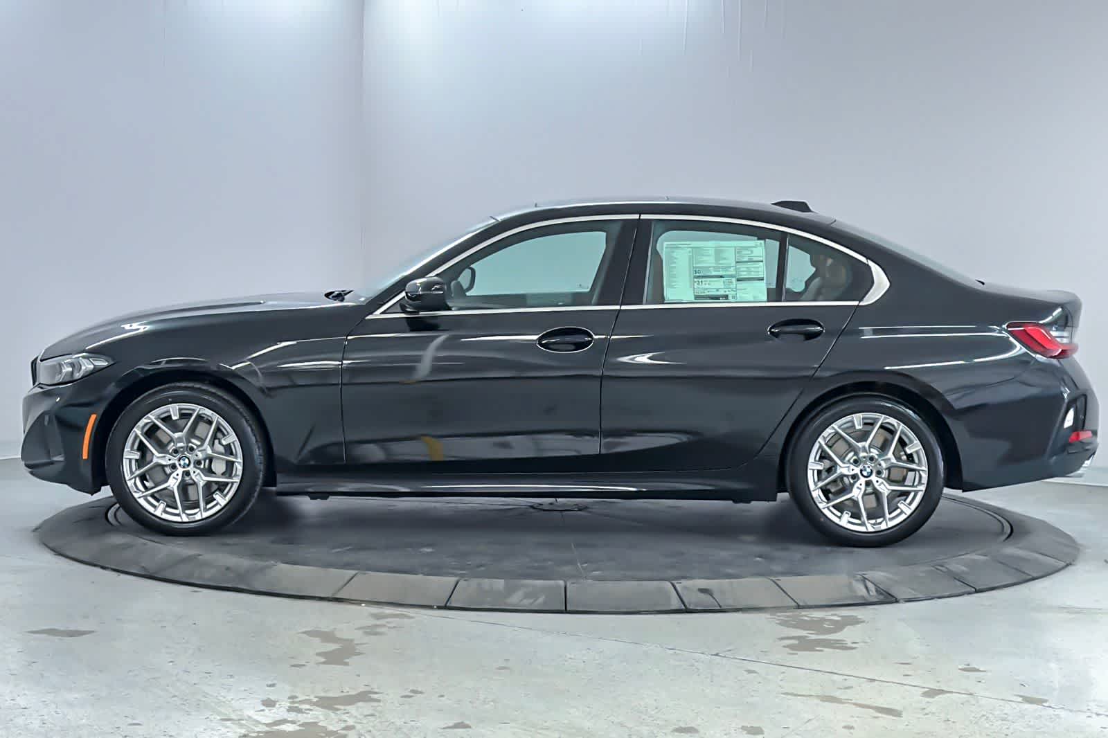 Thumbnail: 2026 BMW 3 Series - 5