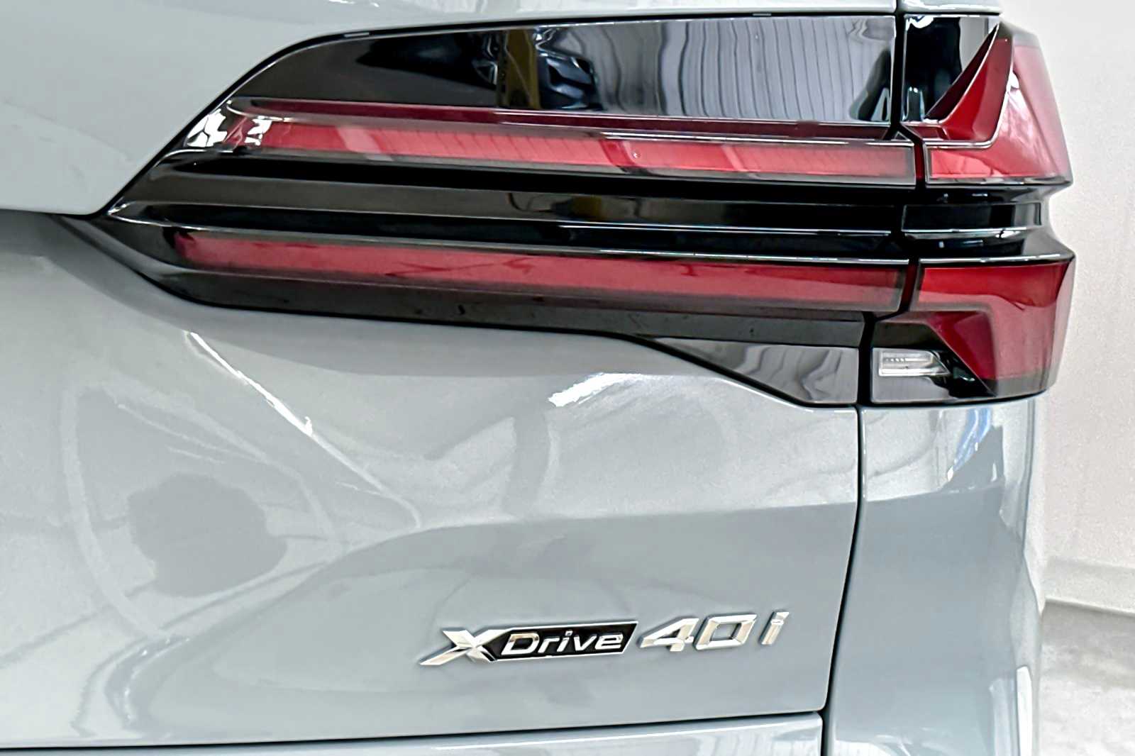 Thumbnail: 2026 BMW X5 - 26