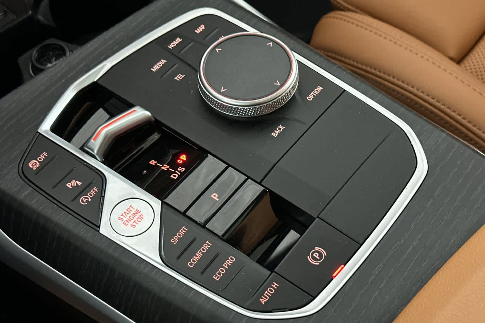 Thumbnail: 2025 BMW 3 Series - 21